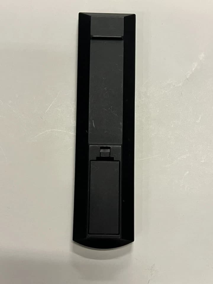 GE RC24116-B Big Button Blue LED Backlit Universal Remote Control