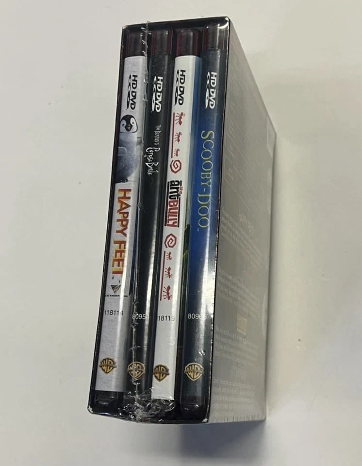 The Best of HD DVD (Family Happy Feet, Corpse Bride, Scooby-Doo, AntBully) - Thumbnail 4