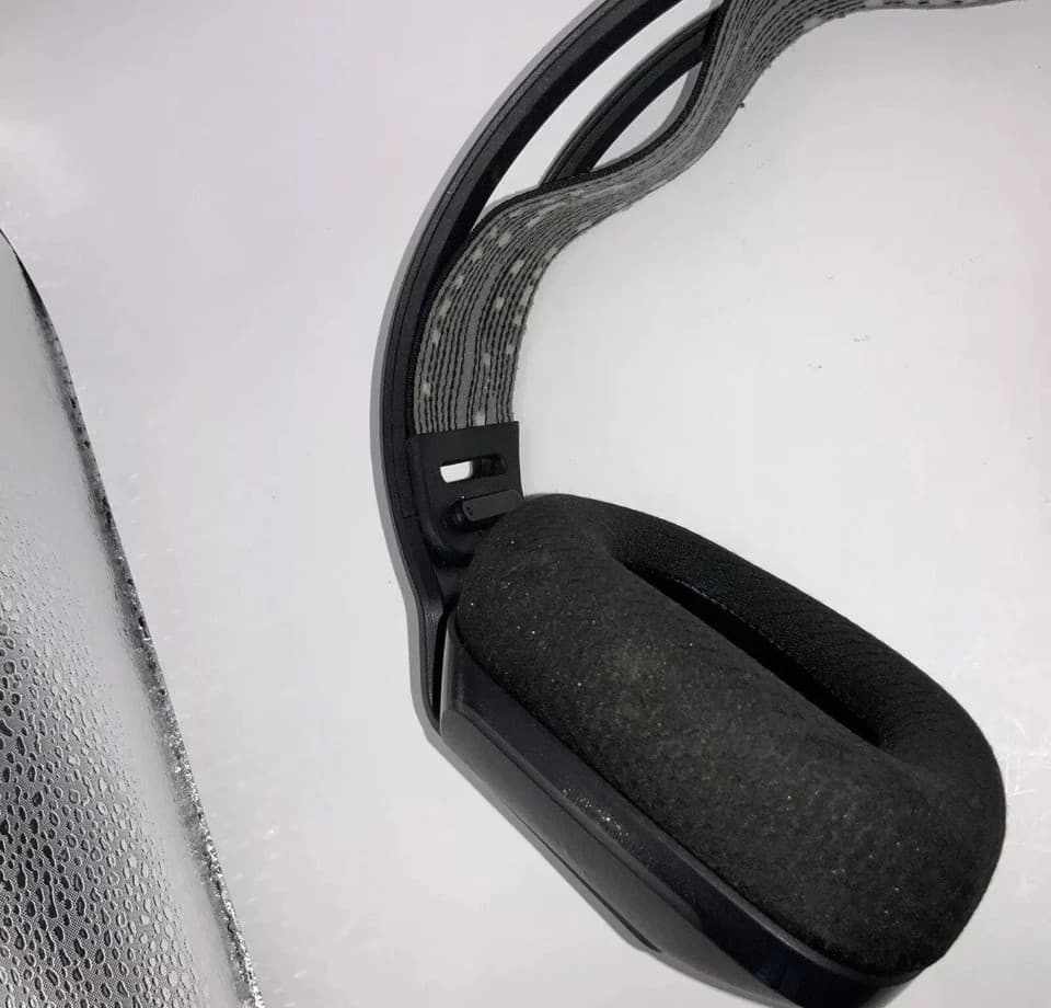Logitech - G733 LIGHTSPEED Wireless DTS Gaming Headset - Black READ - Thumbnail 2