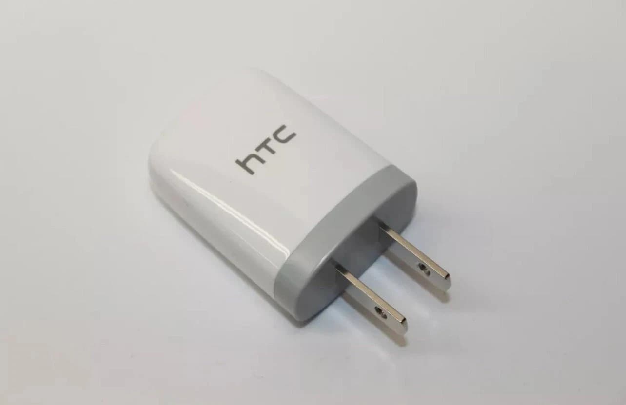Genuine Original HTC TC U250 ITE Power Supply AC Adapter Output DC 5V 1A