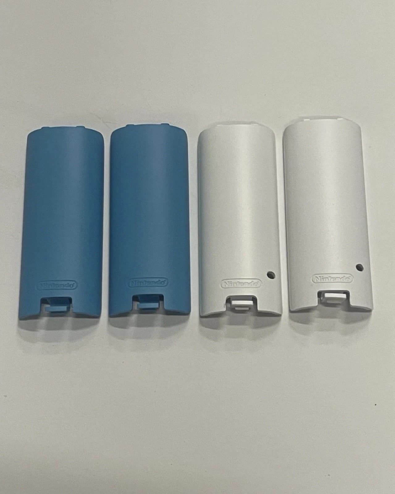 4X OEM Nintendo Wii Remote Controller BLUE and White Battery Cover