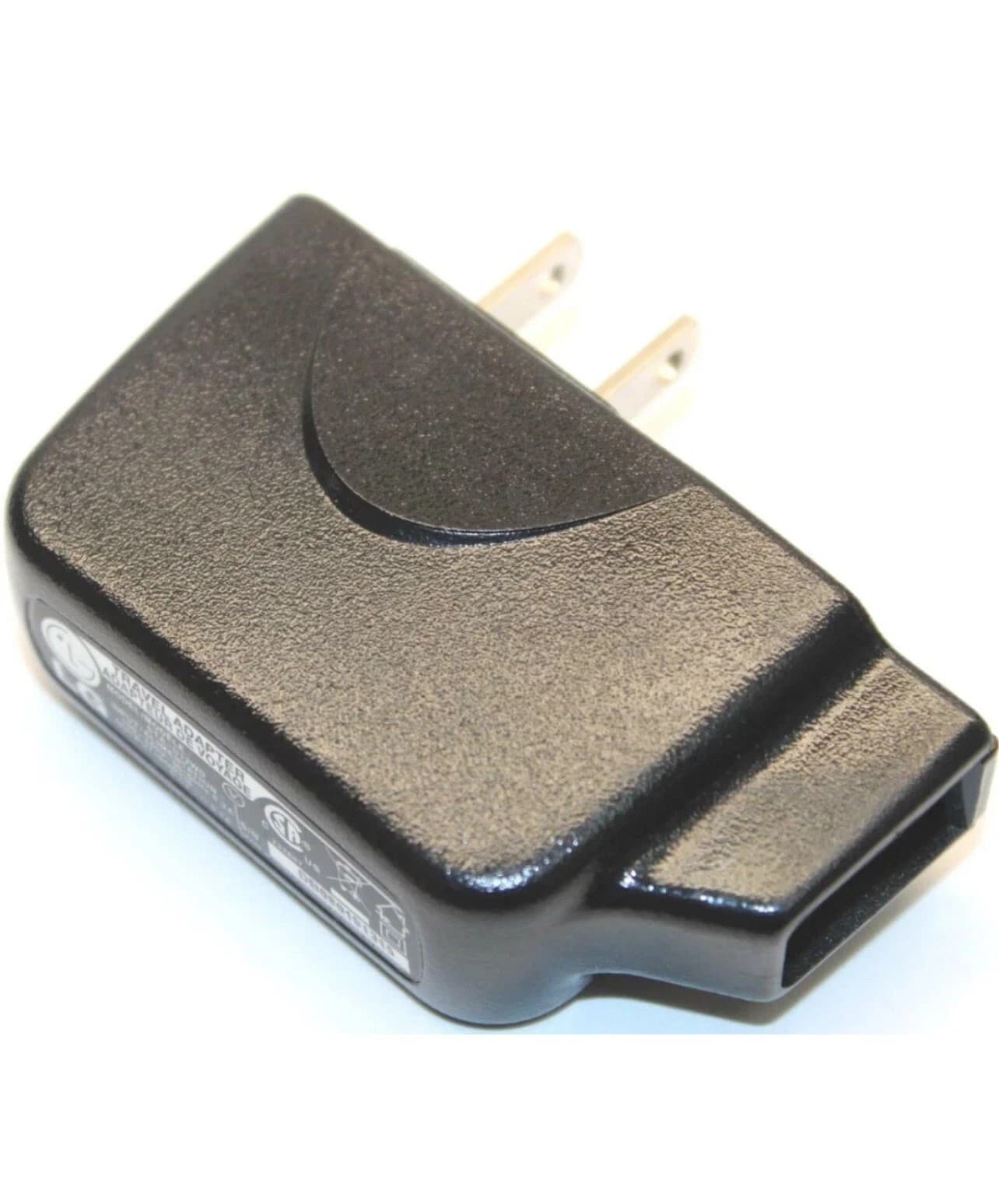 LG STA-U12WD 5.1V .7A Plug-In Wall Charger Travel Adapter for Verizon enV3 VX920