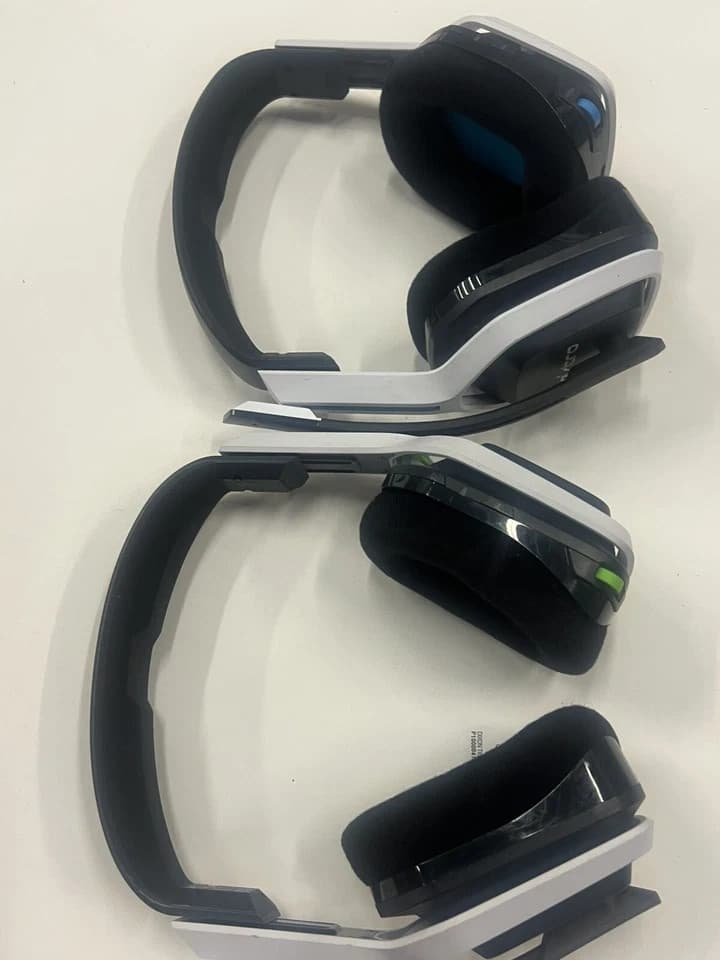 2 X ASTRO Gaming A20 Wireless Headset Gen 2 - Xbox X, S, PS4,5, PC & Mac AS-IS - Thumbnail 3