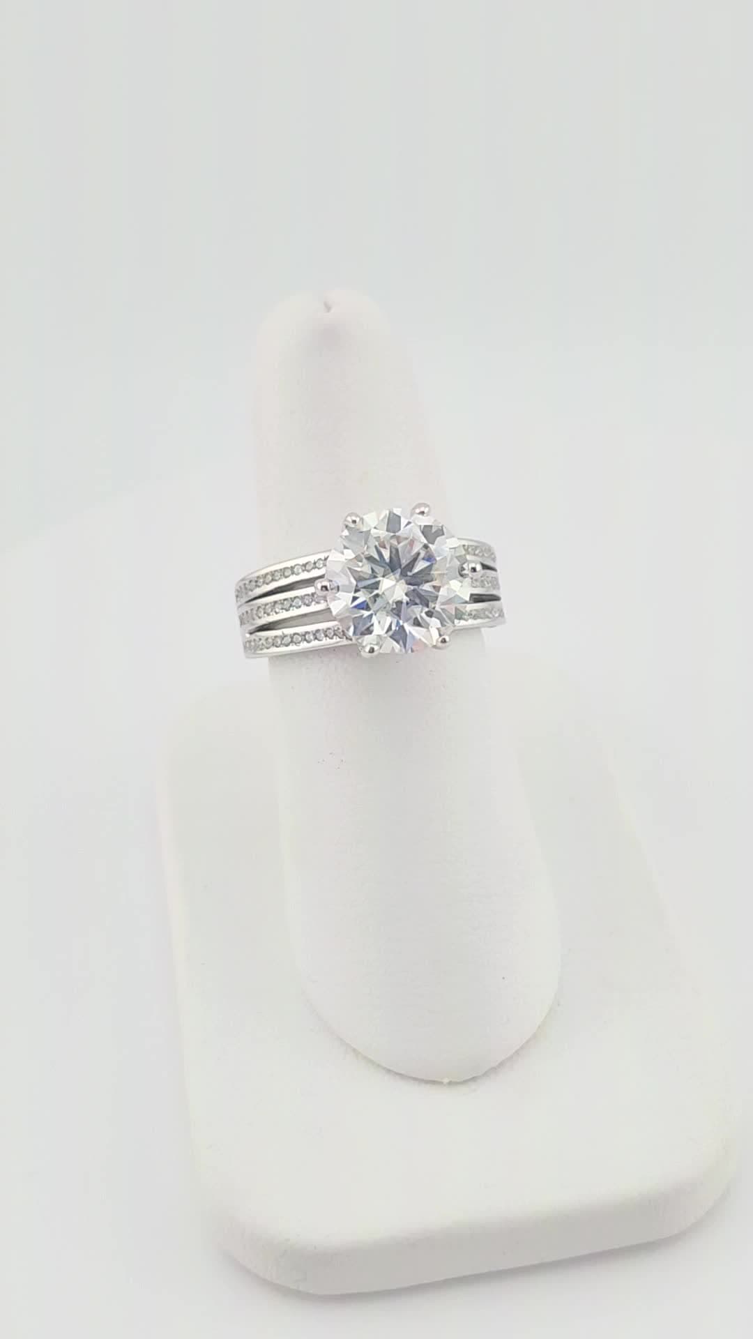 ELITE! 5.00 CT DIAMOND MOSANITE 18K WHITE GOLD PLATED 925 STERLING SILVER RING - Video 5