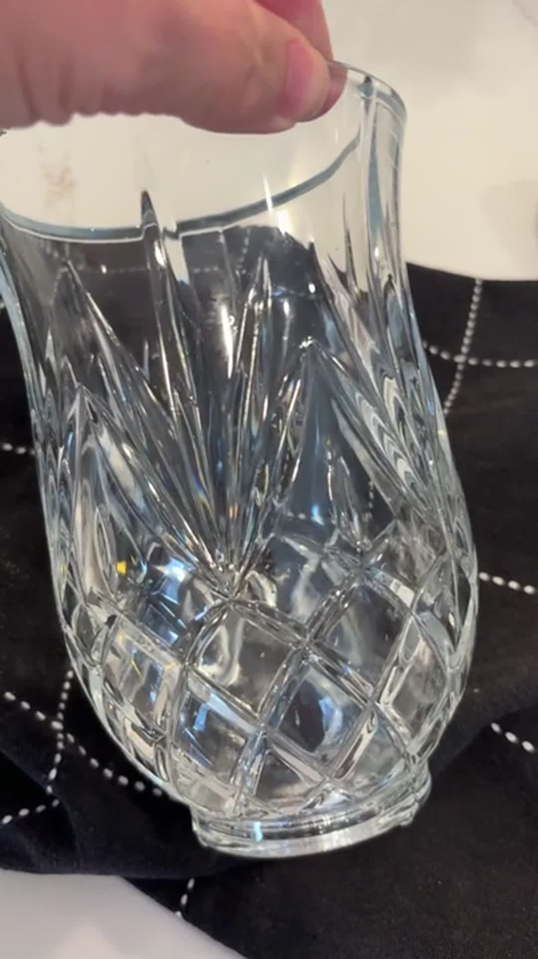 St George 24% Lead Crystal SGRB Replacement Hurricane Shade /Fan Diamond Cut - Video 7
