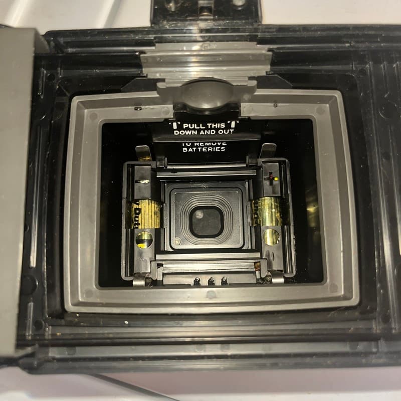 Vintage Polaroid Super Colorpack Land Camera Instant Film Model - Thumbnail 2