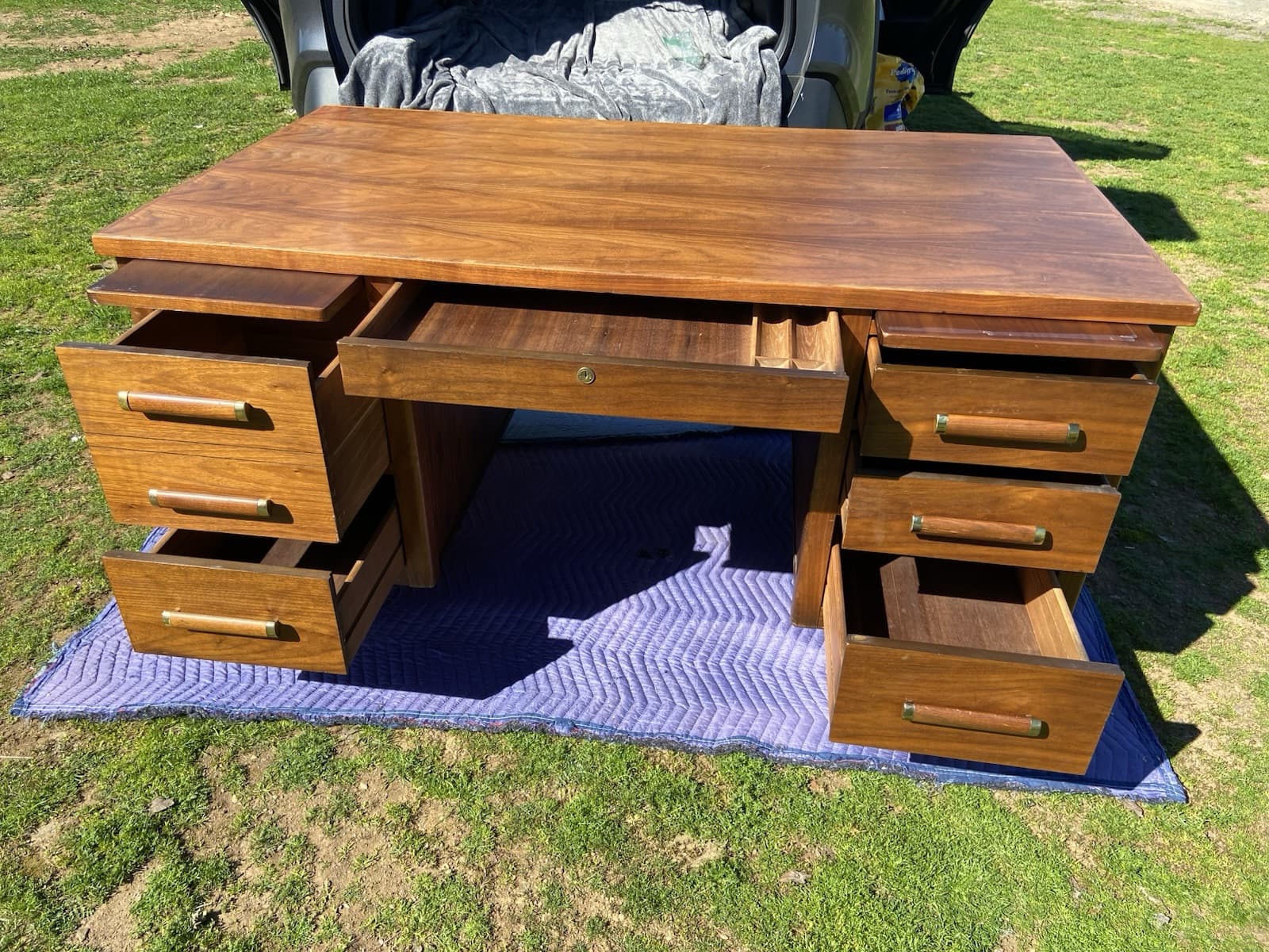 Vintage Mid Century Modern Walnut Writing Desk - Thumbnail 9