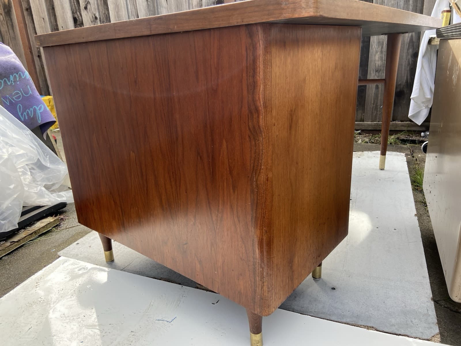 Stow Davis Mid Century Walnut Boomerang Desk needs some refinishing - Thumbnail 15