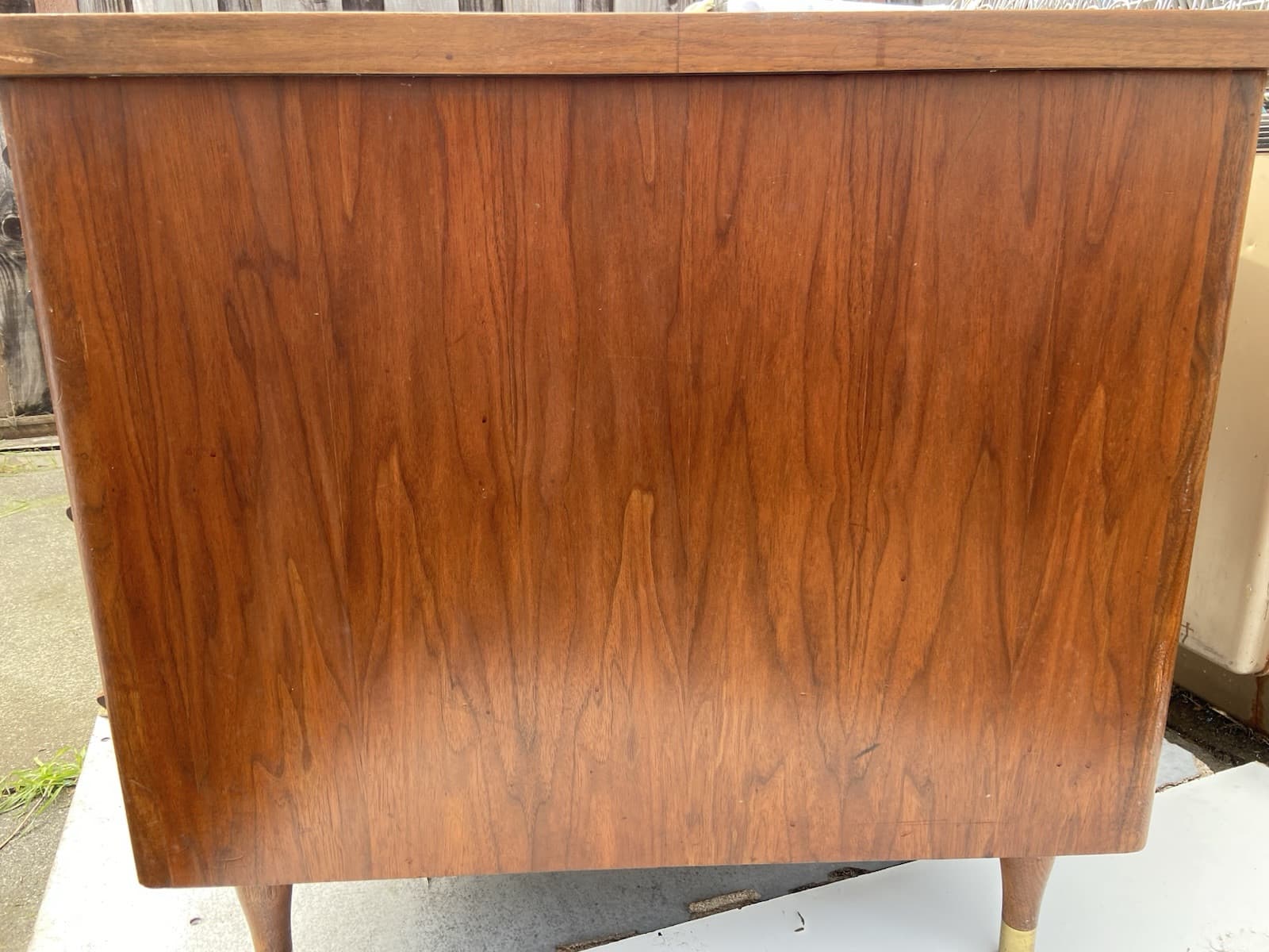 Stow Davis Mid Century Walnut Boomerang Desk needs some refinishing - Thumbnail 13