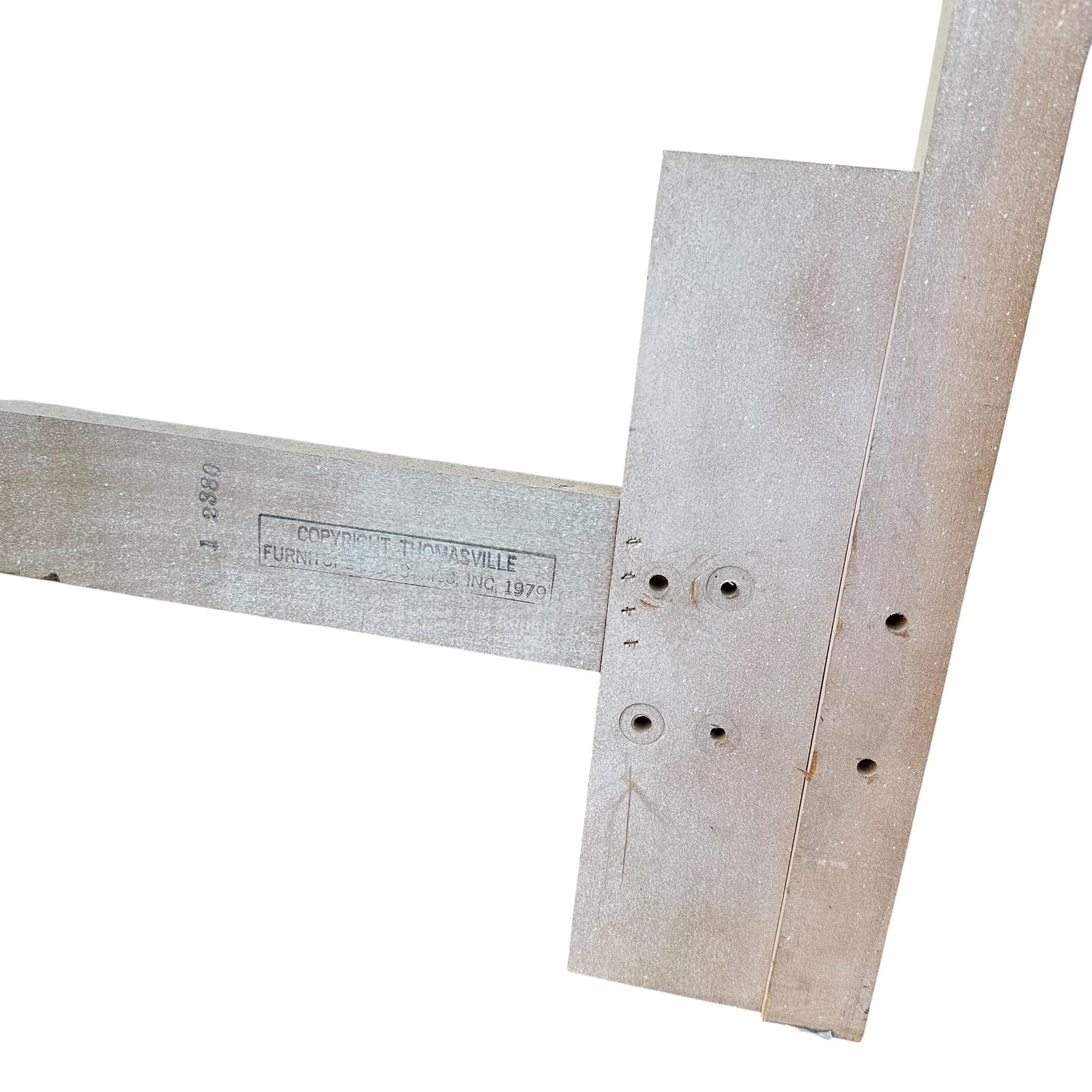 Chinoiserie Queen Headboard by Thomasville Furniture - Vintage Faux Bamboo & Asian-Inspired Brass Hollywood Regency Style - Thumbnail 8