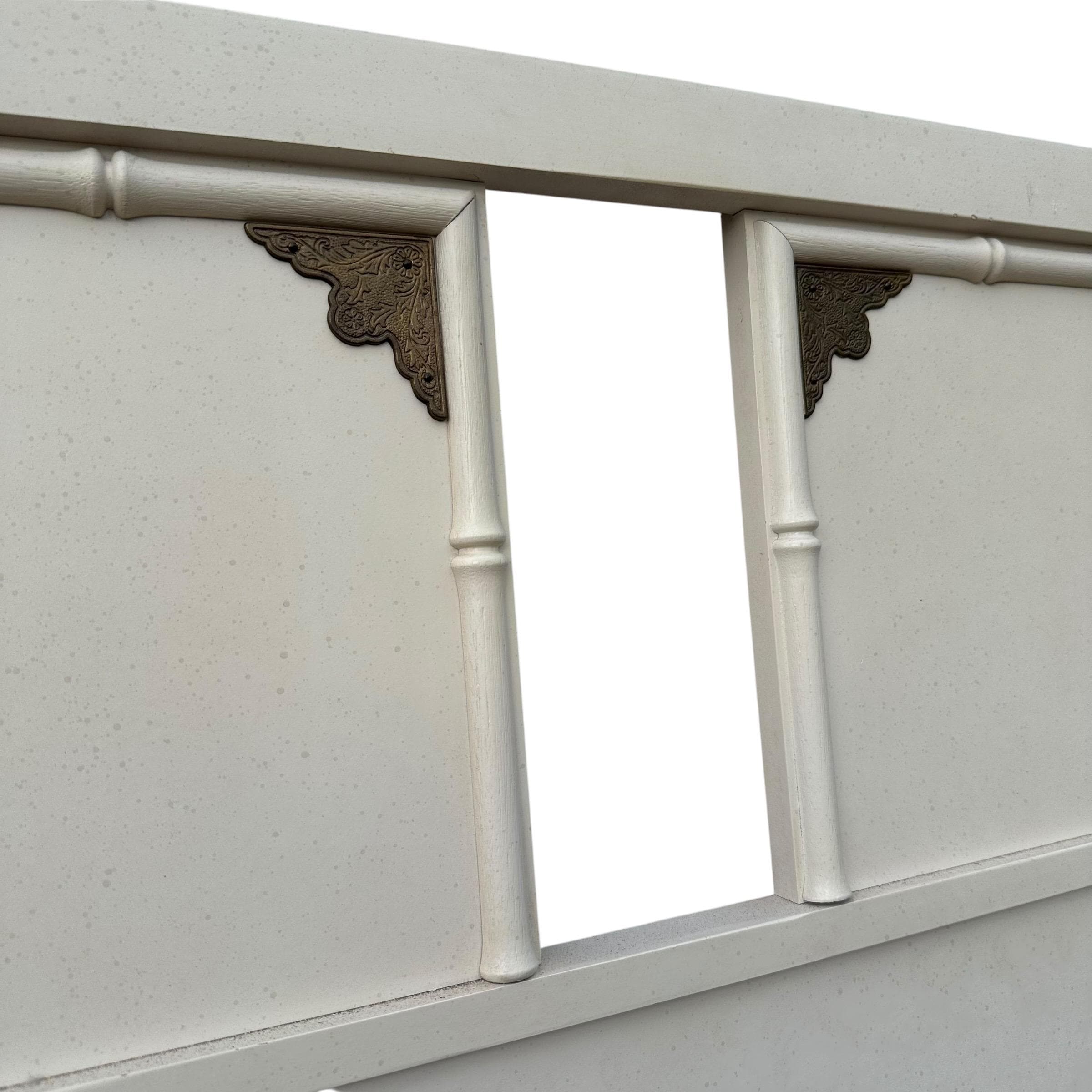 Chinoiserie Queen Headboard by Thomasville Furniture - Vintage Faux Bamboo & Asian-Inspired Brass Hollywood Regency Style - Thumbnail 6