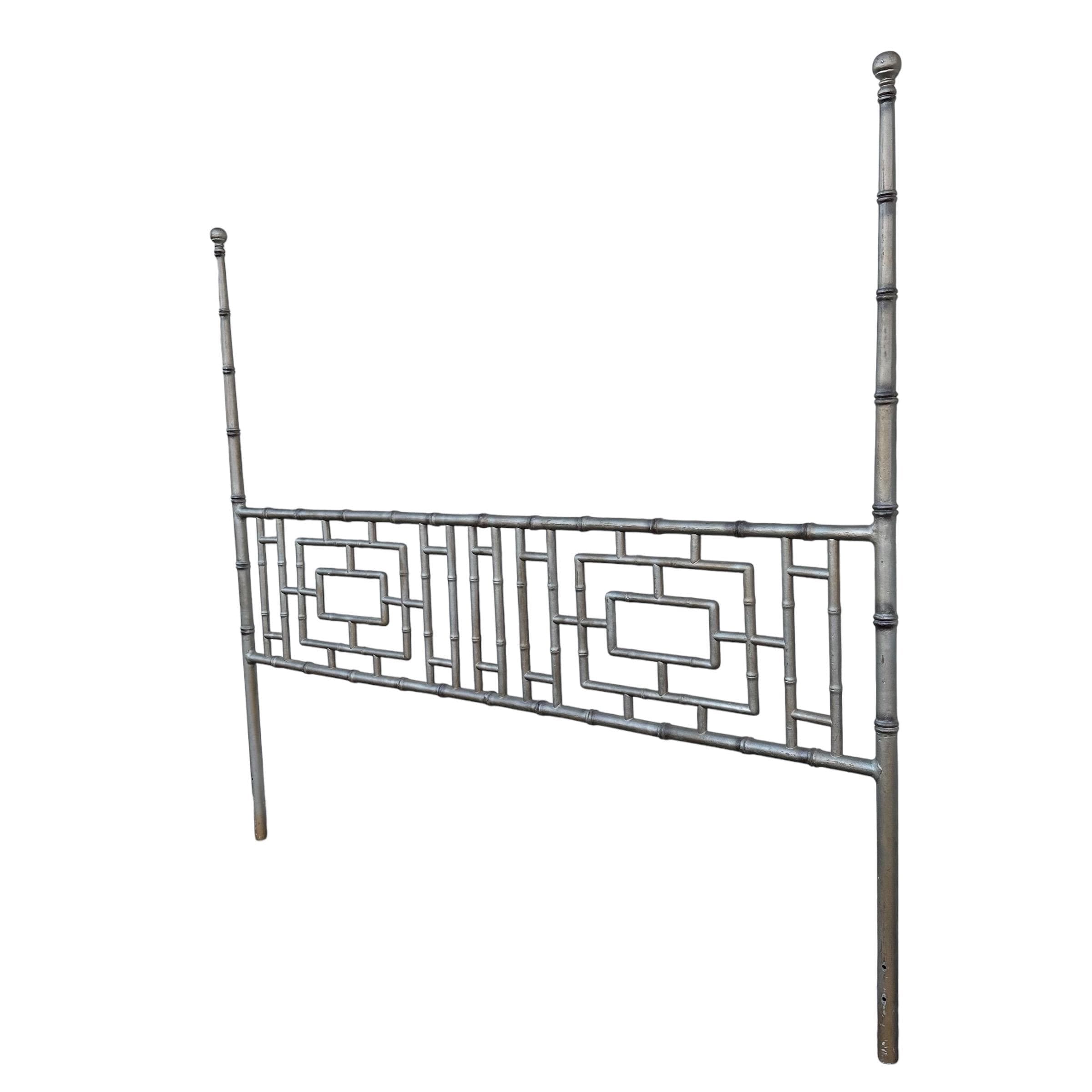 Chinese Chippendale King Headboard - Vintage Faux Bamboo Metal Post Hollywood Regency Palm Beach Chinoiserie Style - Thumbnail 2