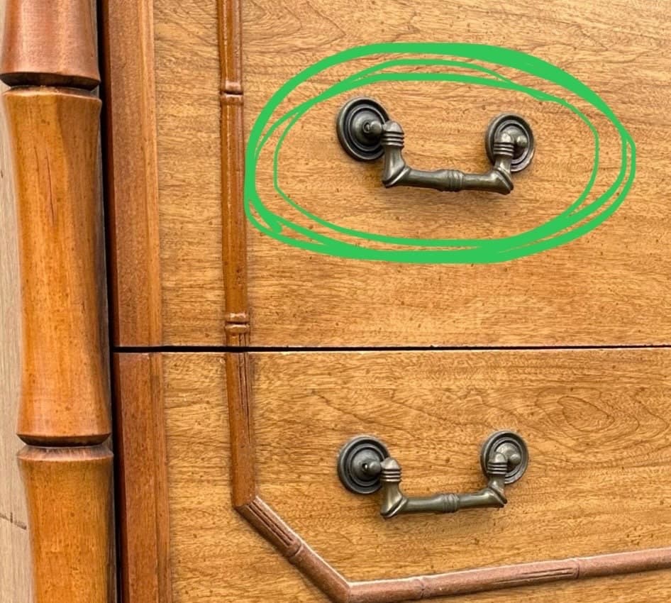 Broyhill Faux Bamboo Hardware 3.75" Center - Original Vintage Brass Tone Pull for Dresser, Nightstand or Chest of Drawers 3.75 Inch Holes - Thumbnail 2