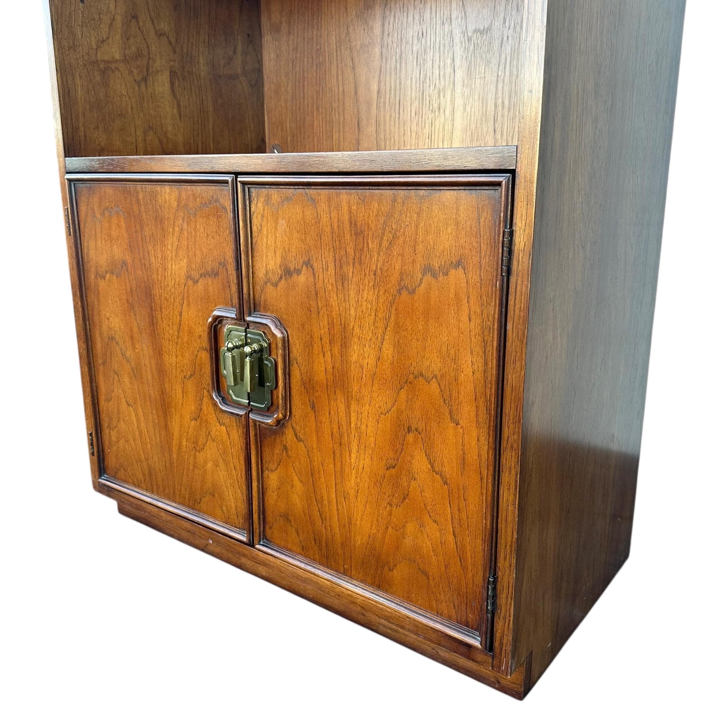 Vintage Thomasville Mystique Display Cabinet - Lighted Glass Top, Mirrored Back, Pecan Wood, Asian-Inspired Hardware - Thumbnail 12