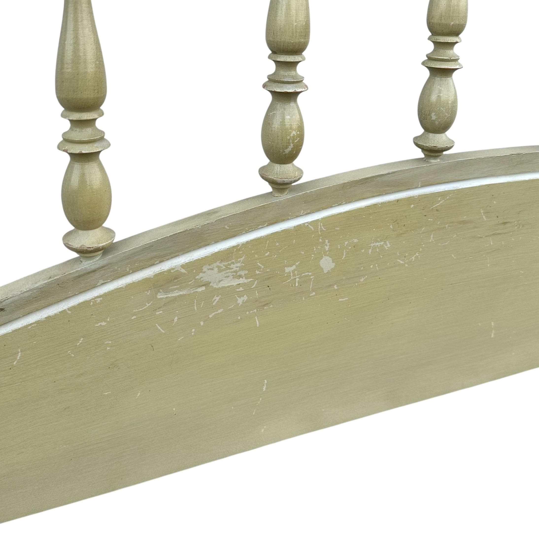 Rare Henry Link Full 4 Poster Bed - Vintage Green, Unique Spiral Carved Posts, Elegant Finials, Scalloped Spindle Back, Solid Wood - Thumbnail 5