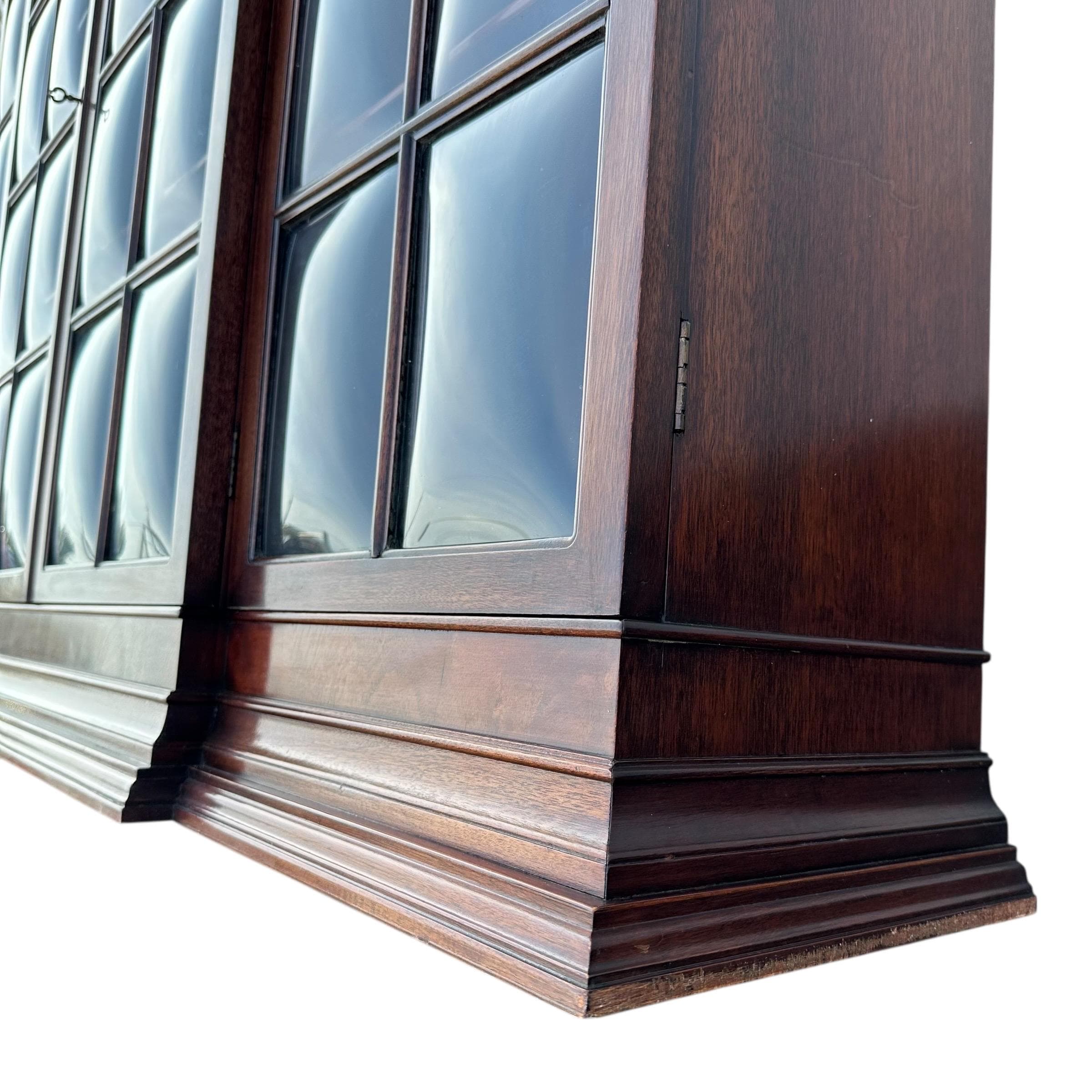 Vintage Mahogany Hutch by Mount Airy - 24 Bubble Glass Panel Doors, Skeleton Key, Display Cabinet - Thumbnail 16