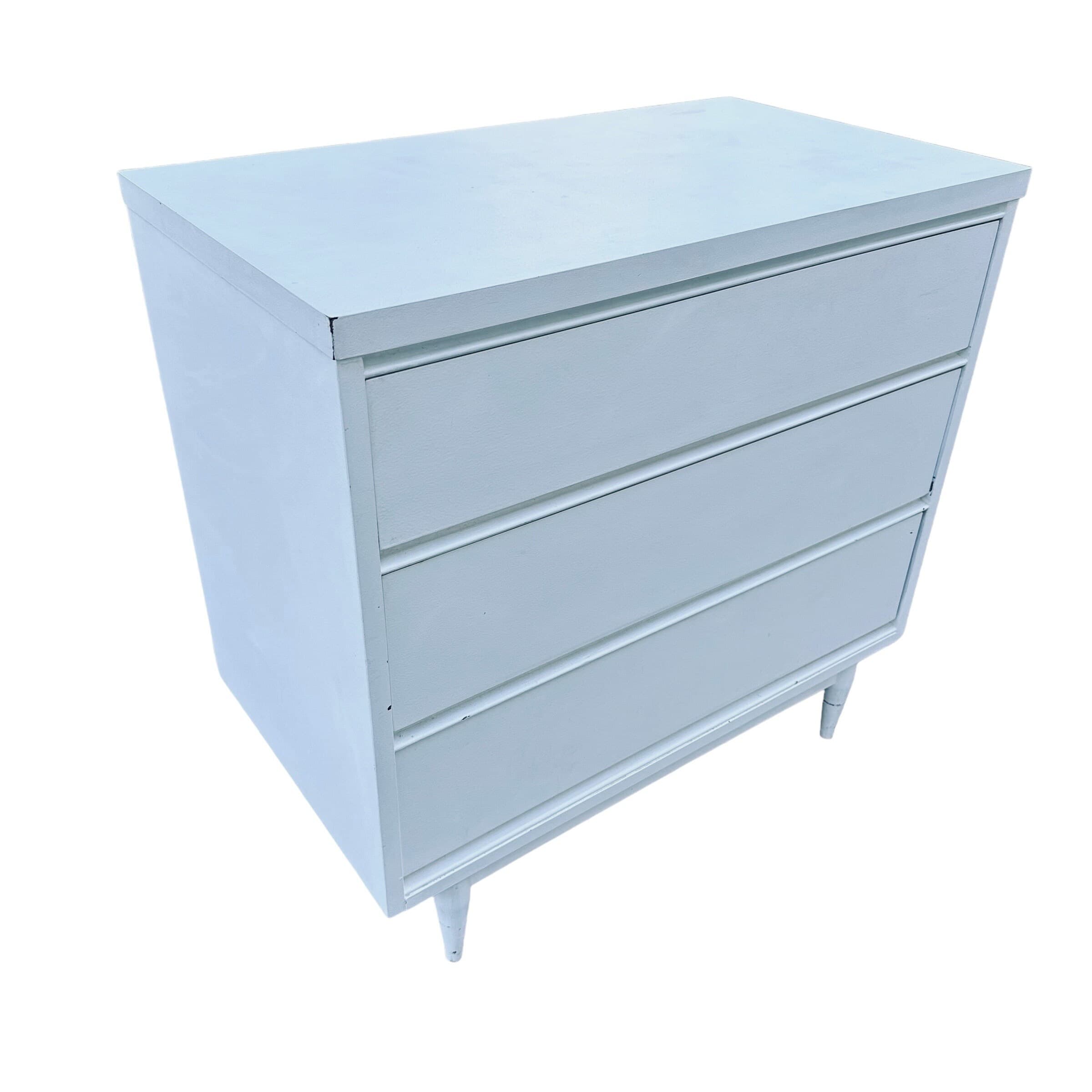 Mid Century Modern Nightstand with 3 Drawers 31” Tall - 1960s Vintage MCM MidCentury Bachelor Chest Dresser Table Painted White - Thumbnail 9