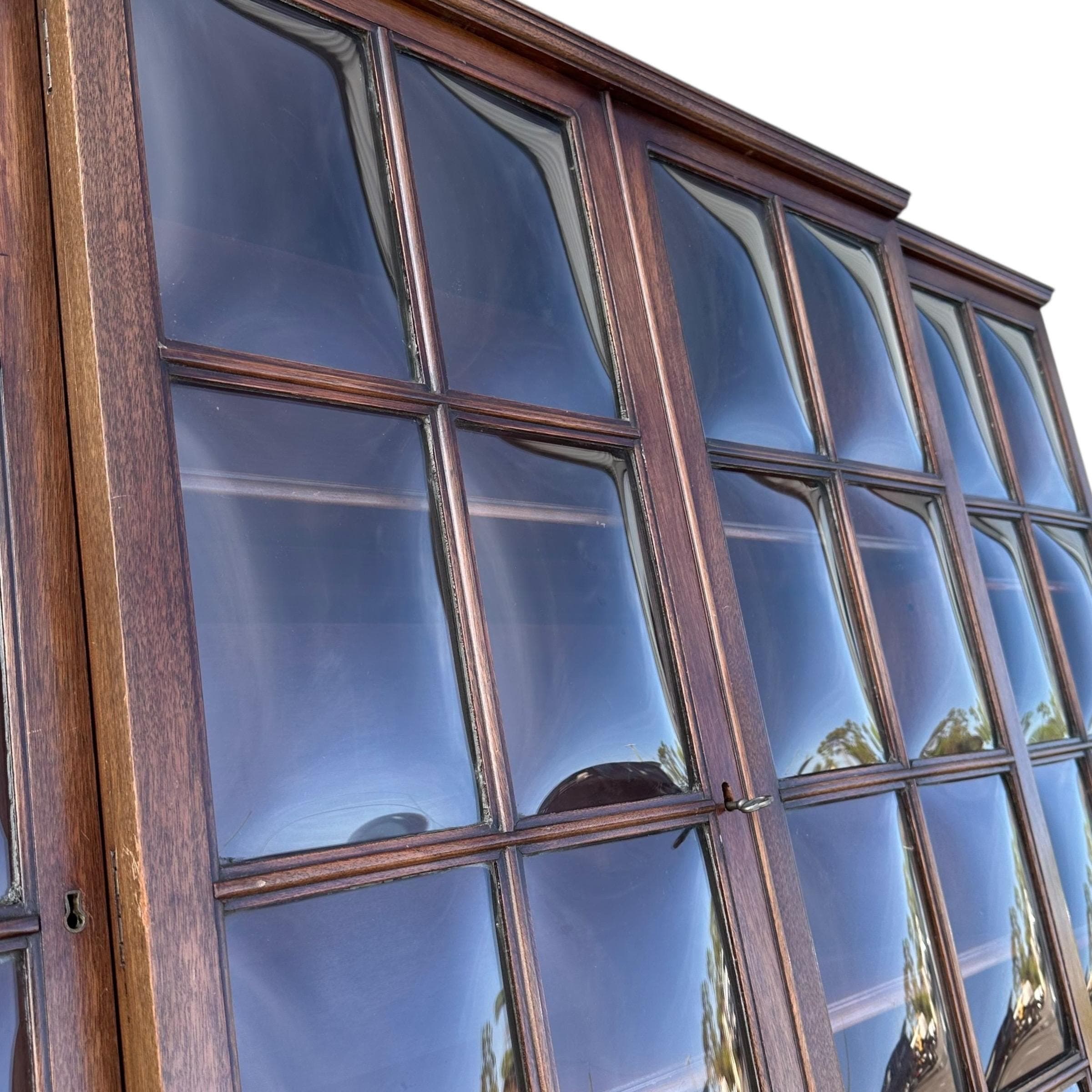 Vintage Mahogany Hutch by Mount Airy - 24 Bubble Glass Panel Doors, Skeleton Key, Display Cabinet - Thumbnail 5