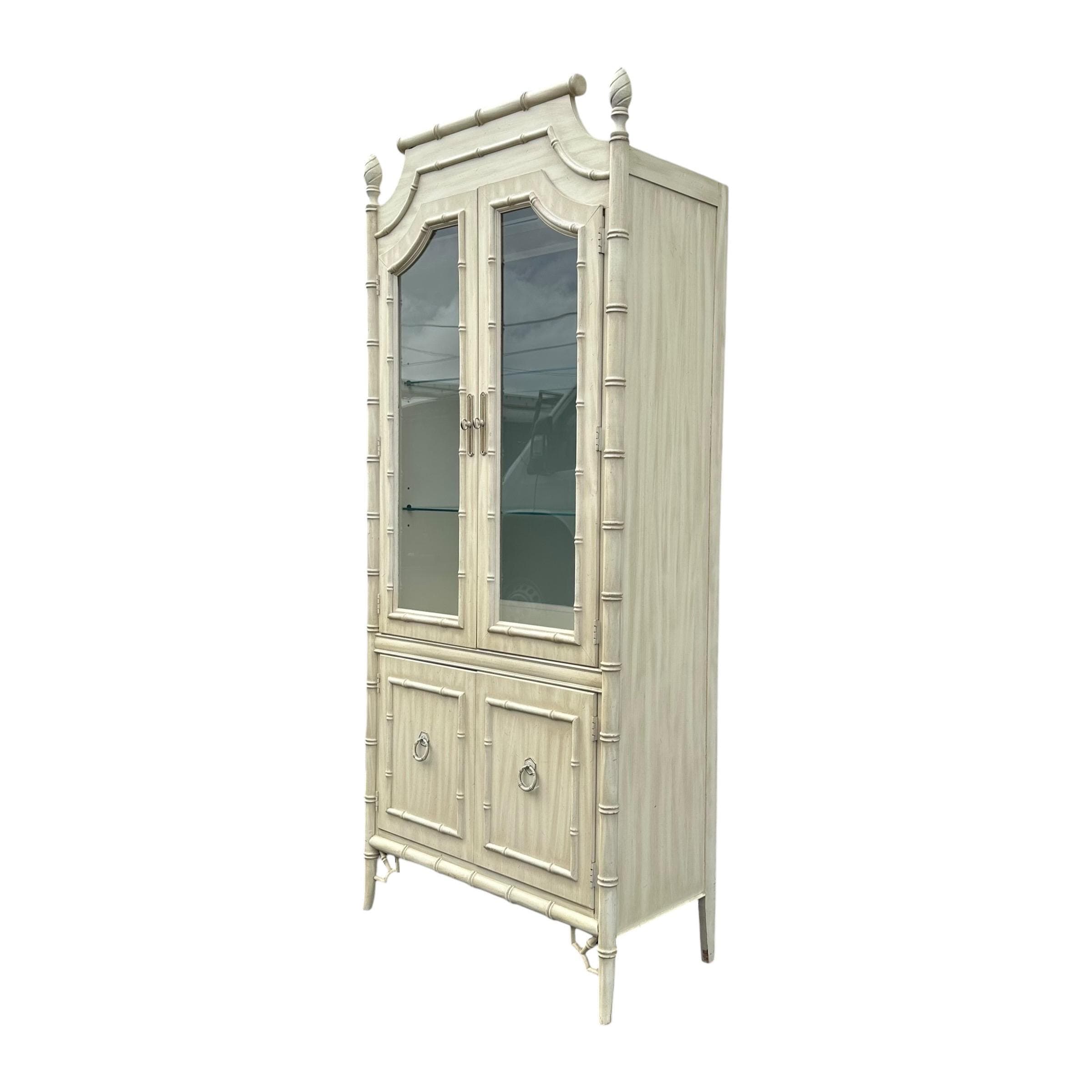 Faux Bamboo China Cabinet by Thomasville Allegro - 1970s Vintage Illuminated White Wash Chinoiserie Hollywood Regency Coastal Display - Thumbnail 10