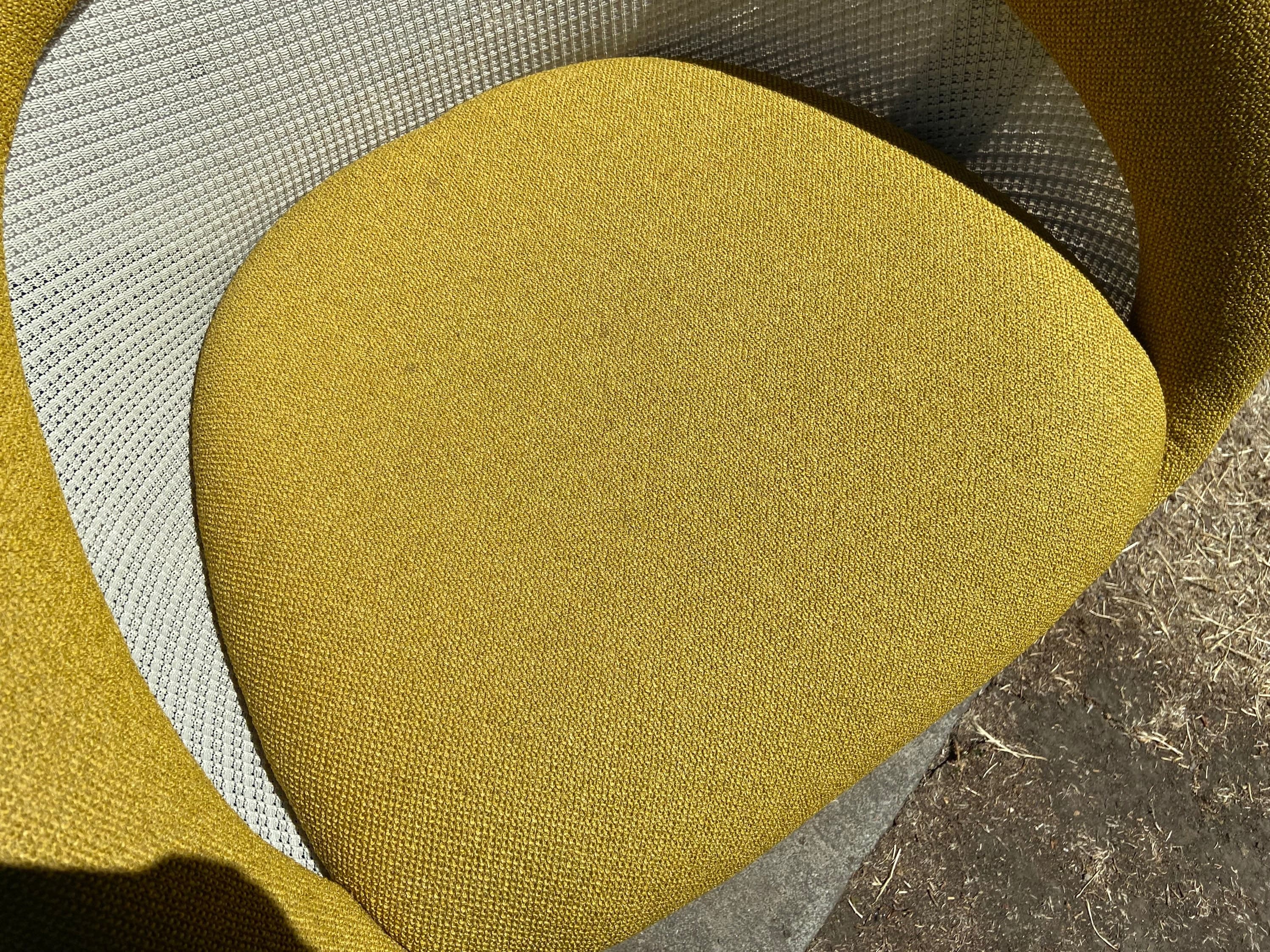 Steelcase coalesse lounge chairs s-w 1 - Thumbnail 8