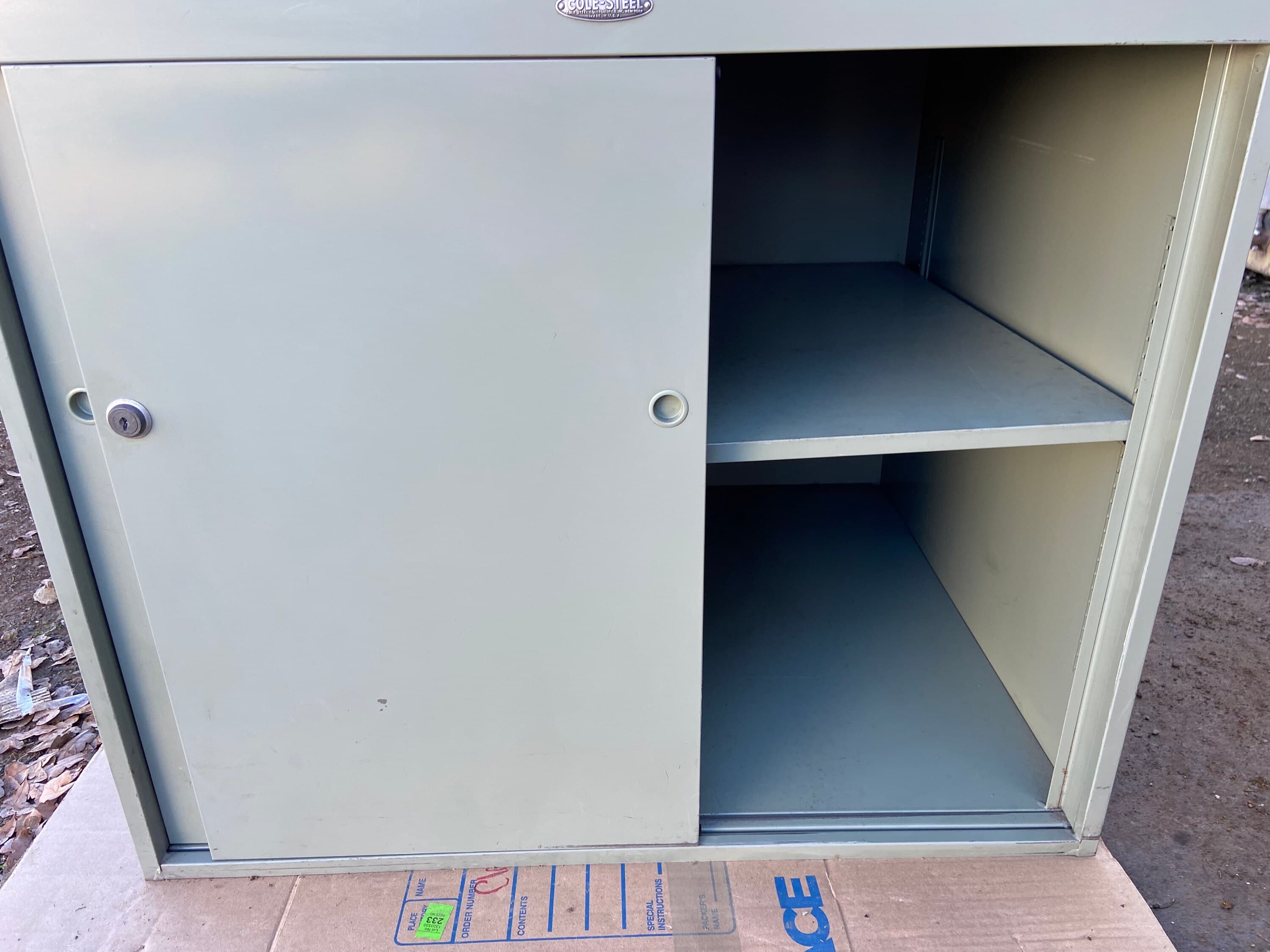 Cole steel vintage storage metal cabinet - Thumbnail 6