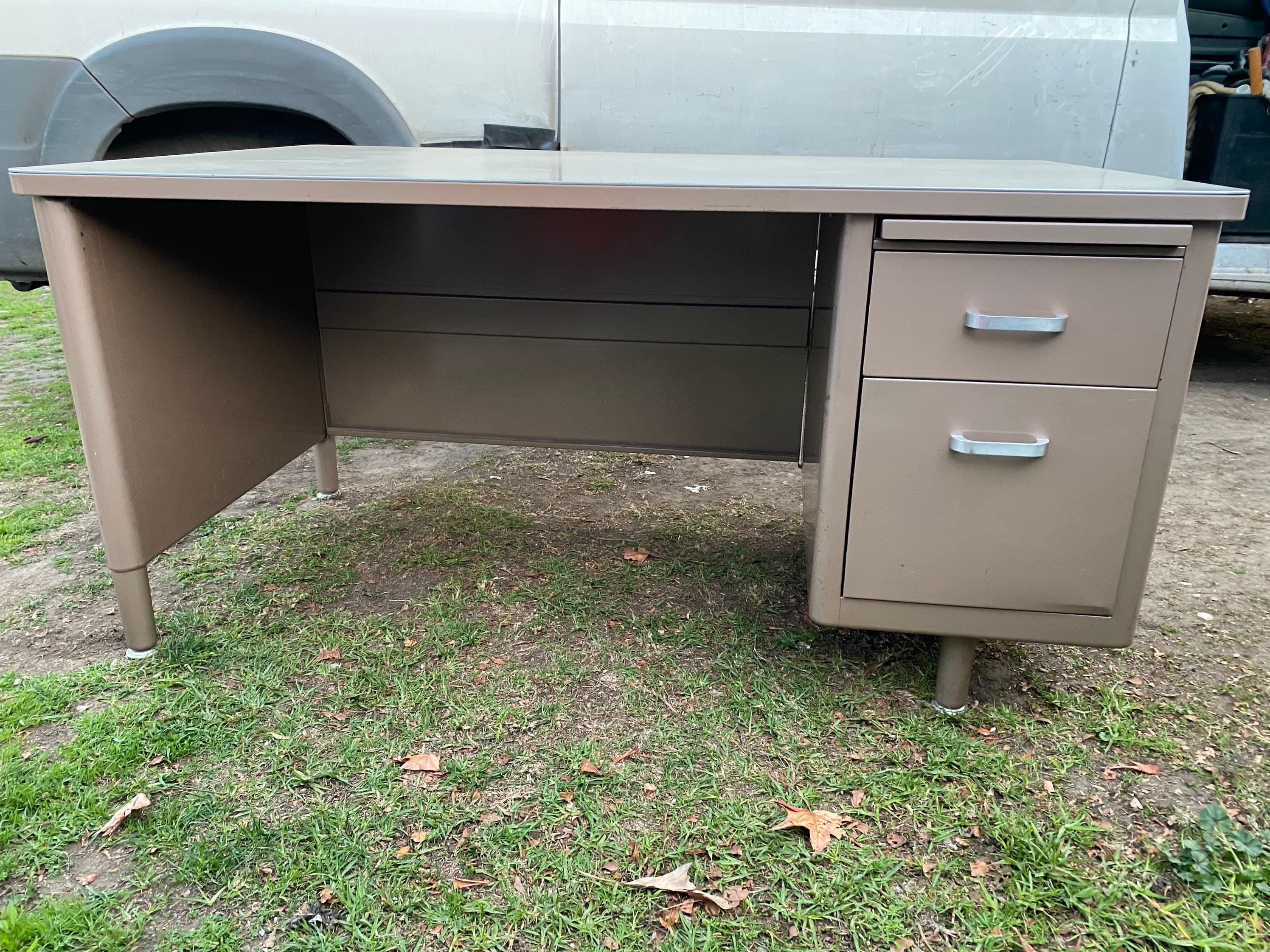 McDowell and Craig vintage metal desk - Image 1