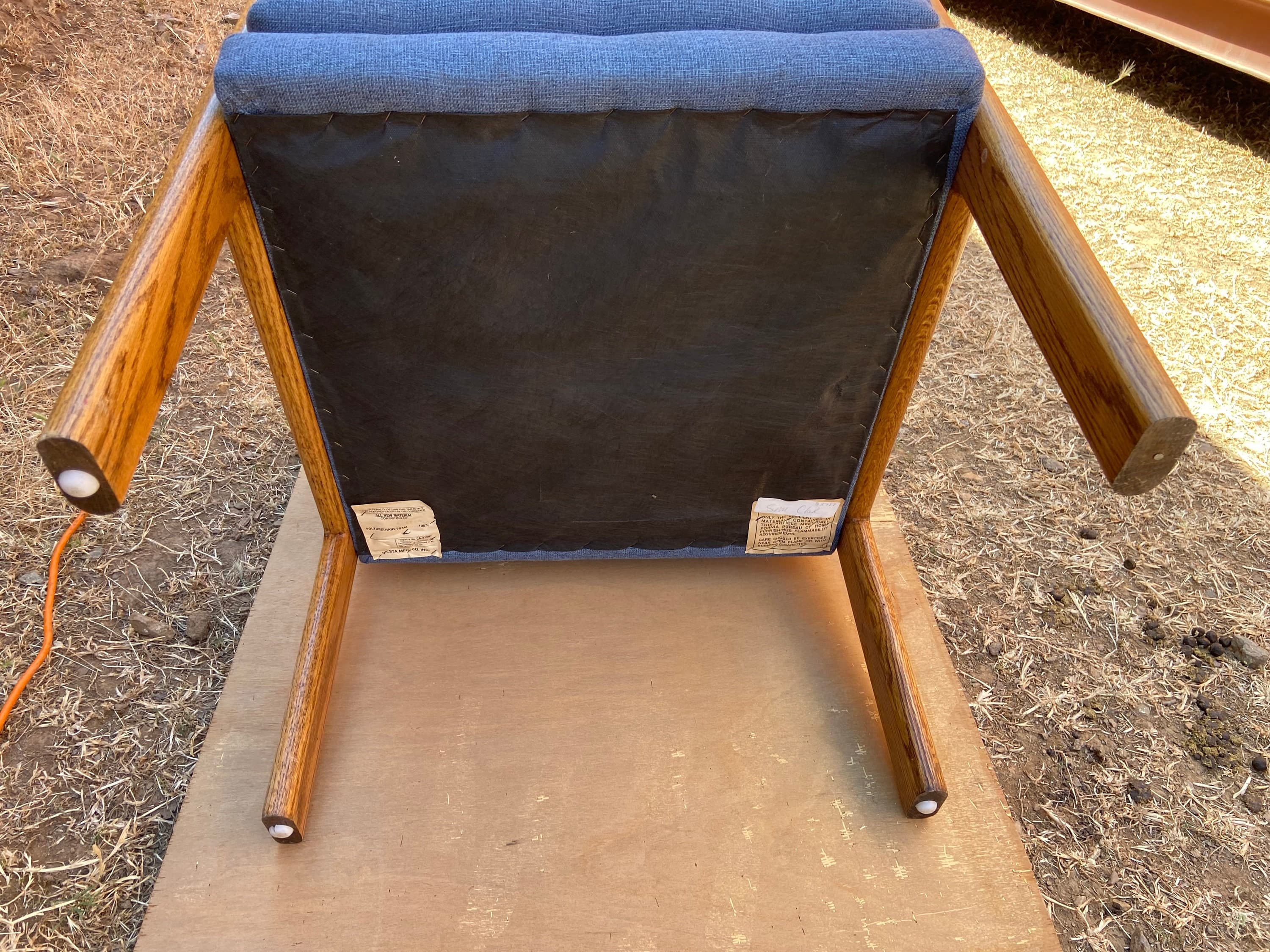 Vintage mid century modern upholstered arm chair - Thumbnail 8