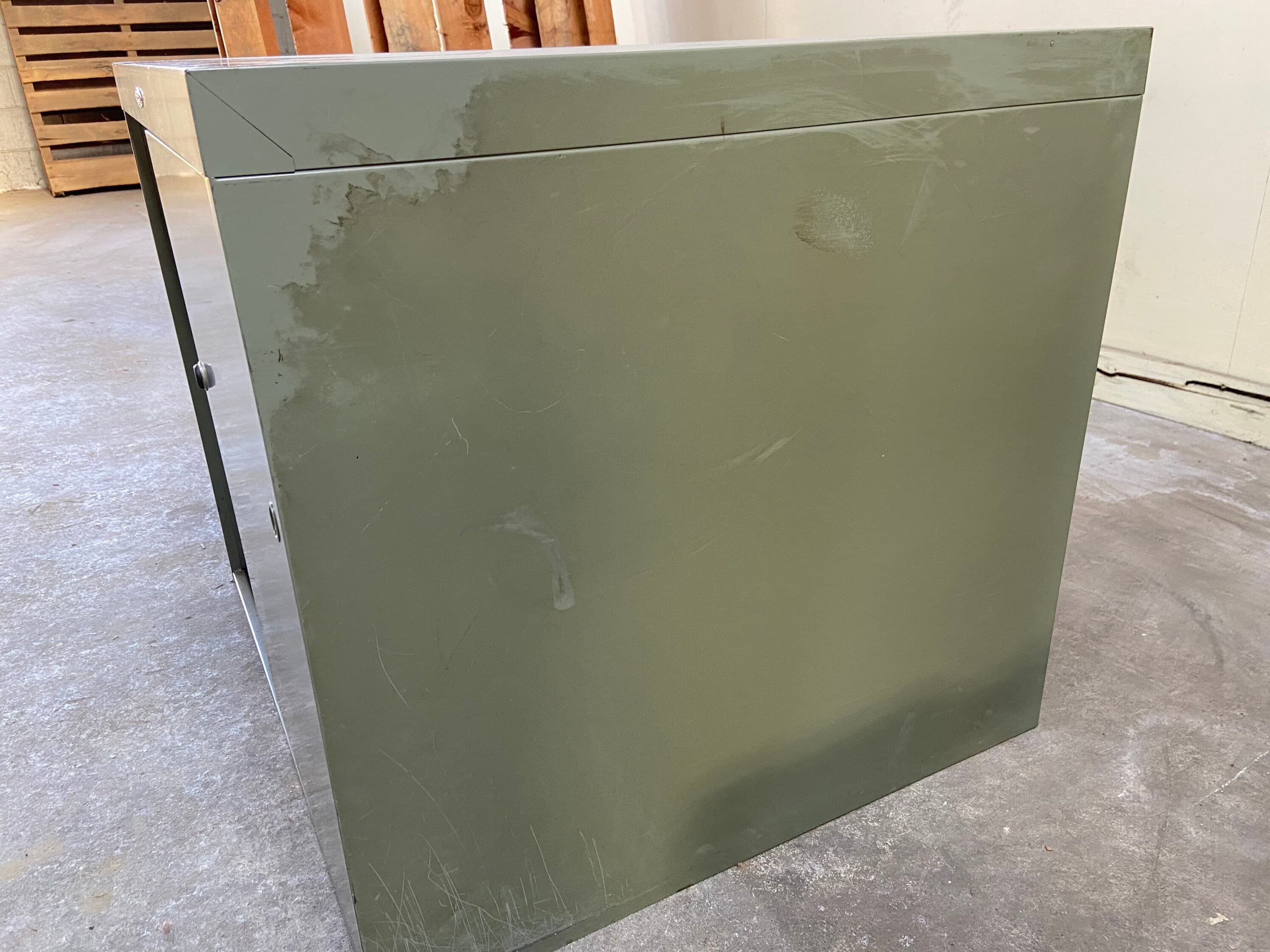 Cole steel Vintage metal cube - Thumbnail 4