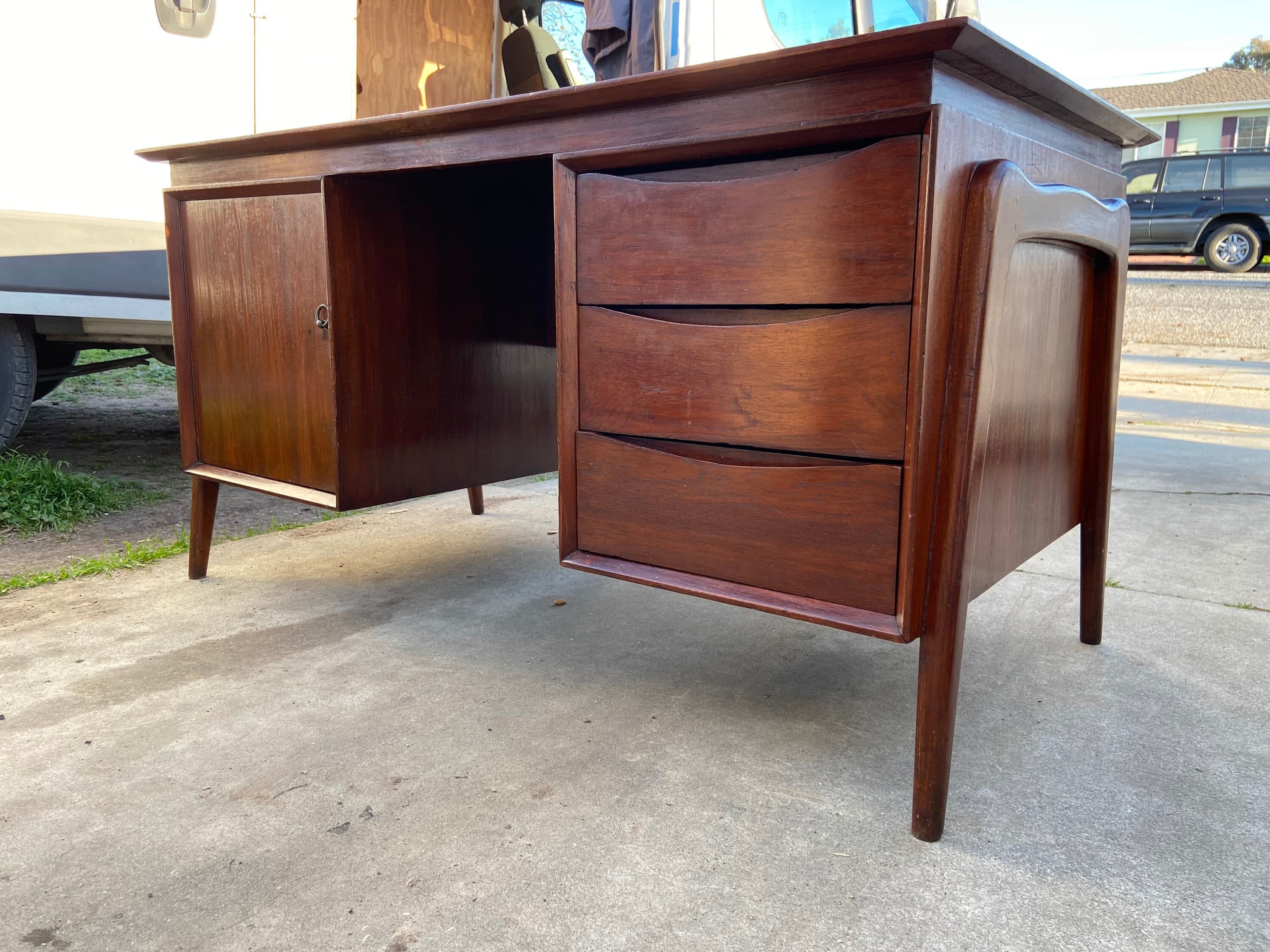 Vintage mid century modern teak danish desk in the style of svend madsen Mcm - Thumbnail 7