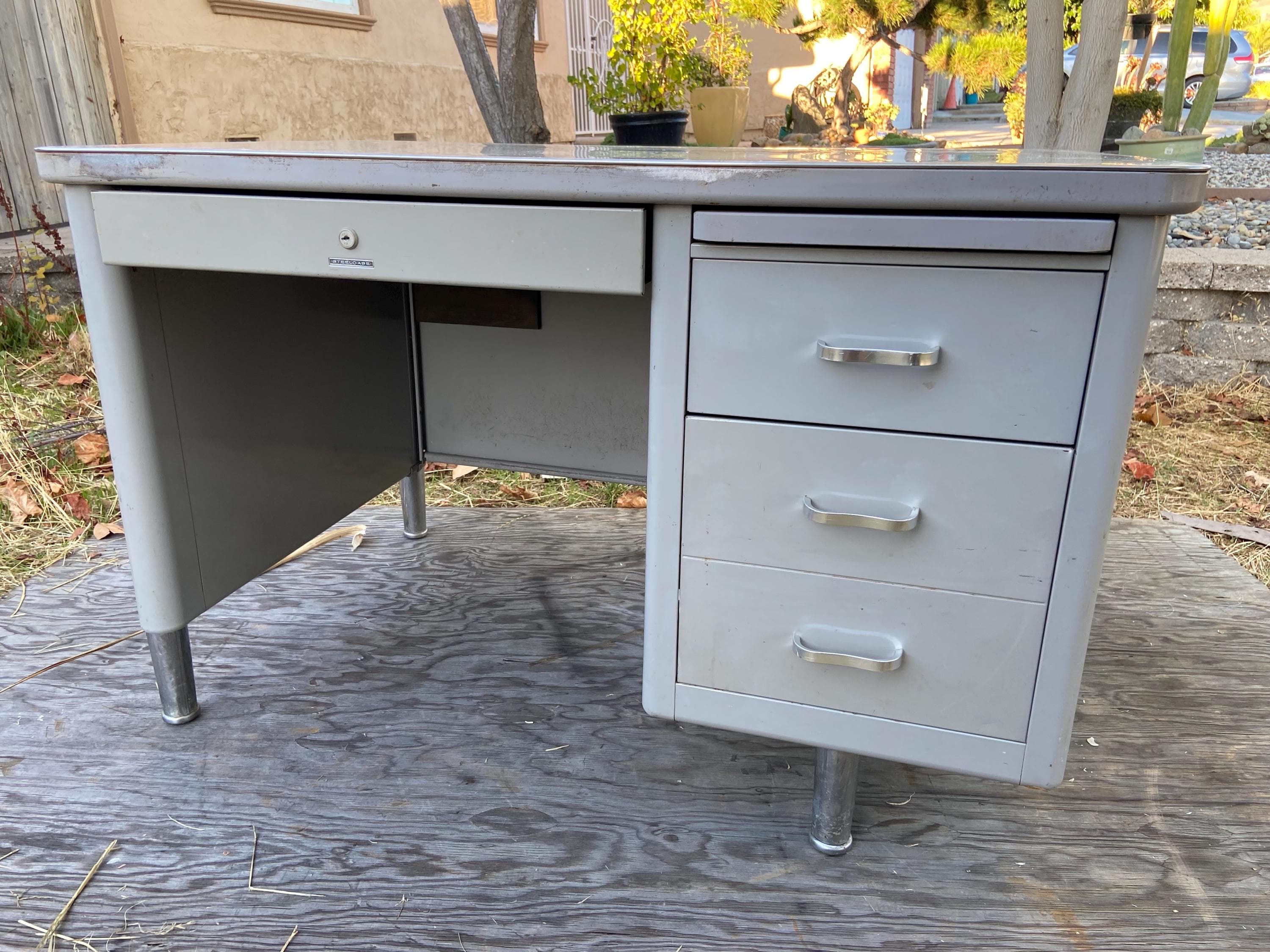 vintage mid century modern tanker desk - Thumbnail 7