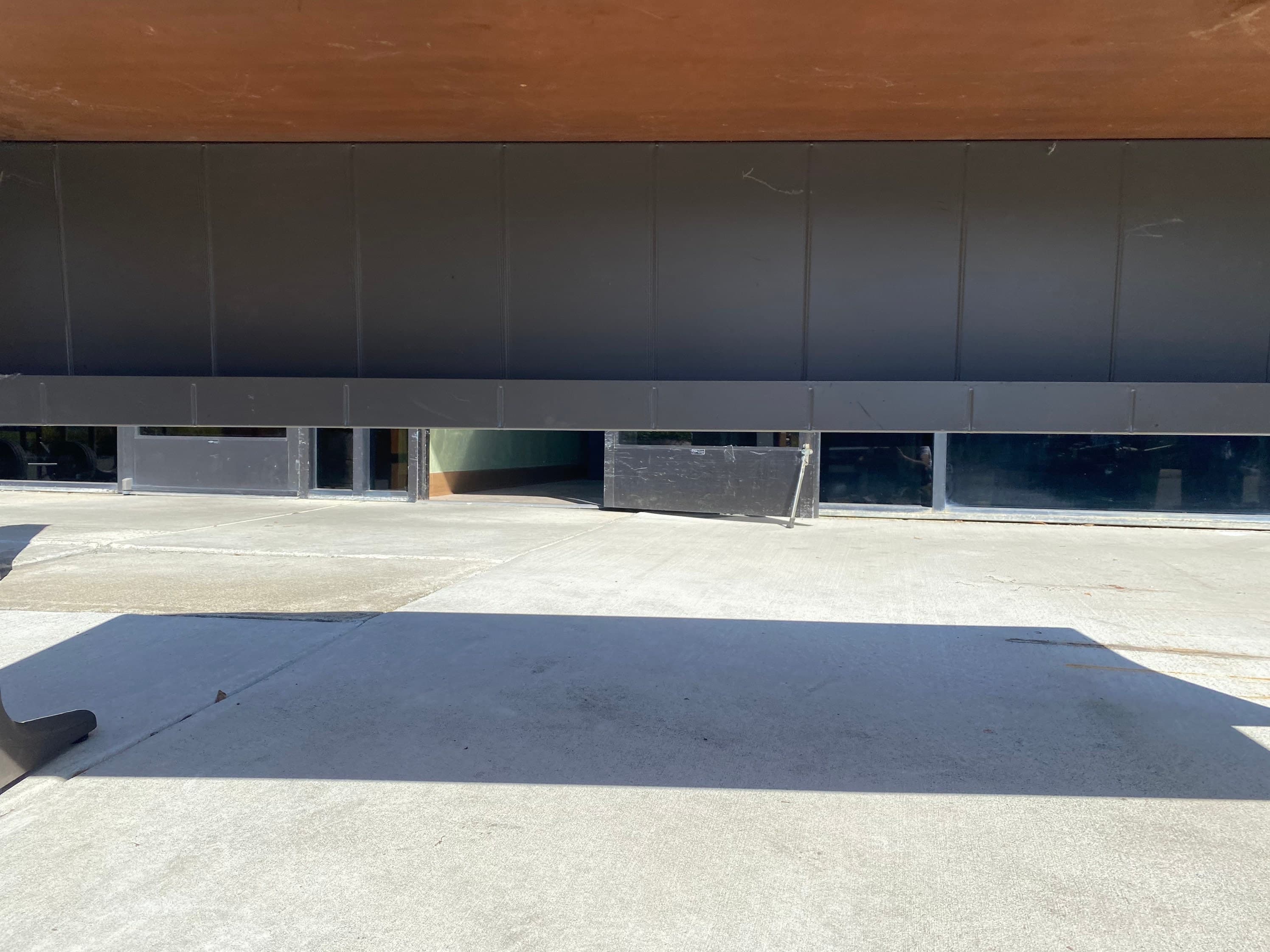 Herman miller work group desk - Thumbnail 2