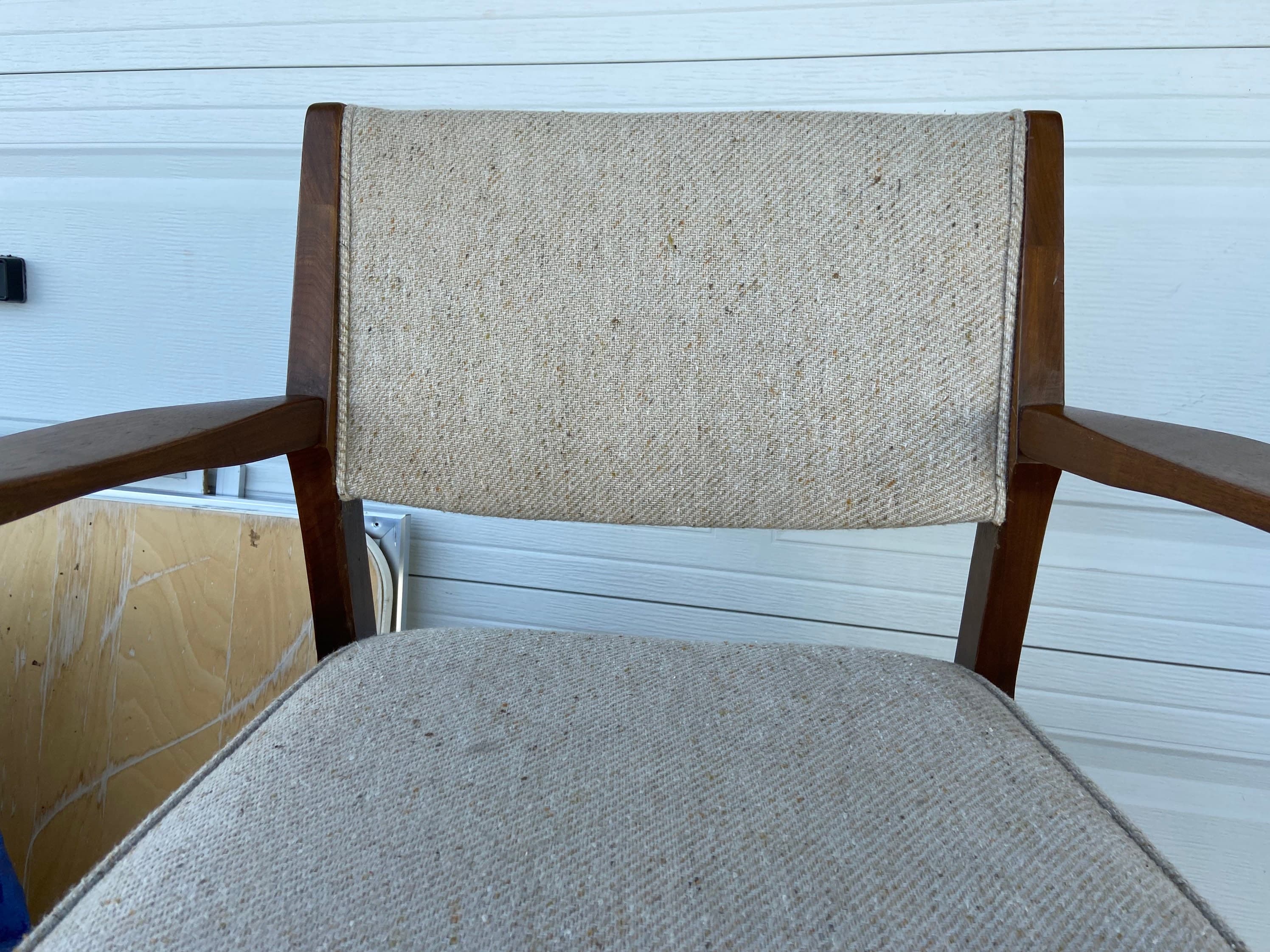Vintage mid century modern accent armchairs set of 2 - Thumbnail 6