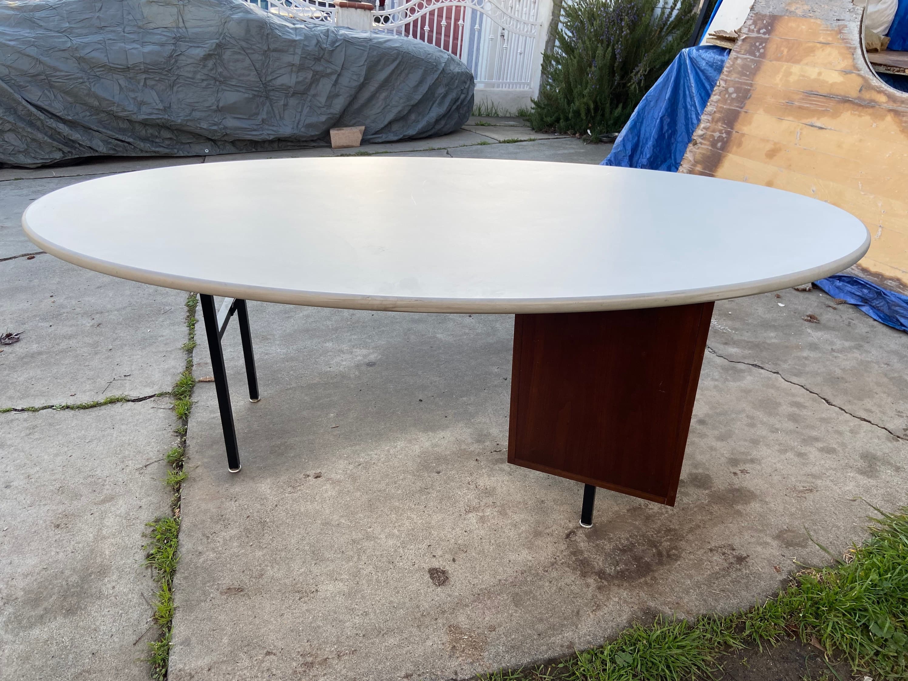 Vintage mid century modern oval desk - Thumbnail 3