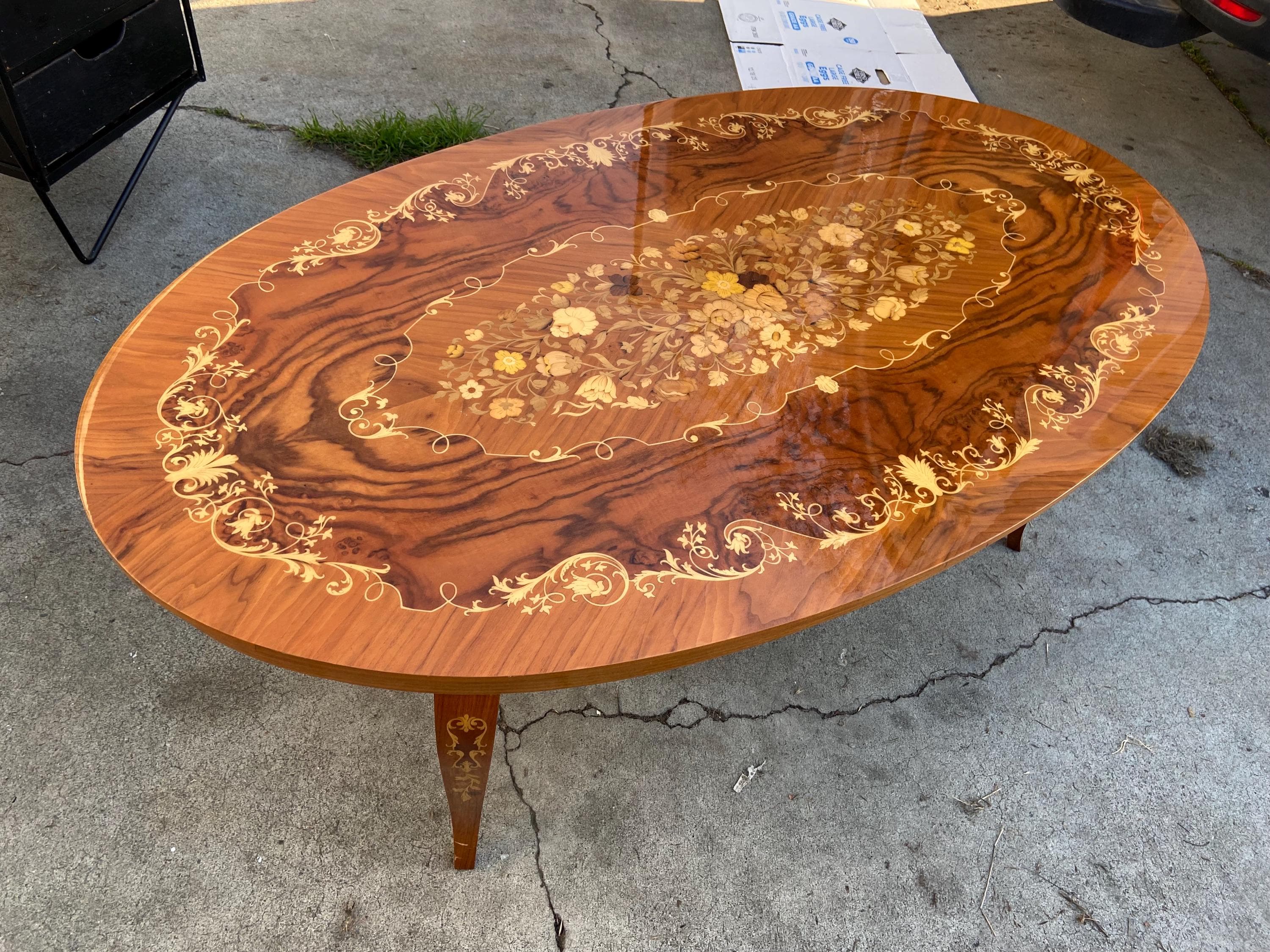 Vintage mid century modern inlaid Italian oval coffee table - Thumbnail 10