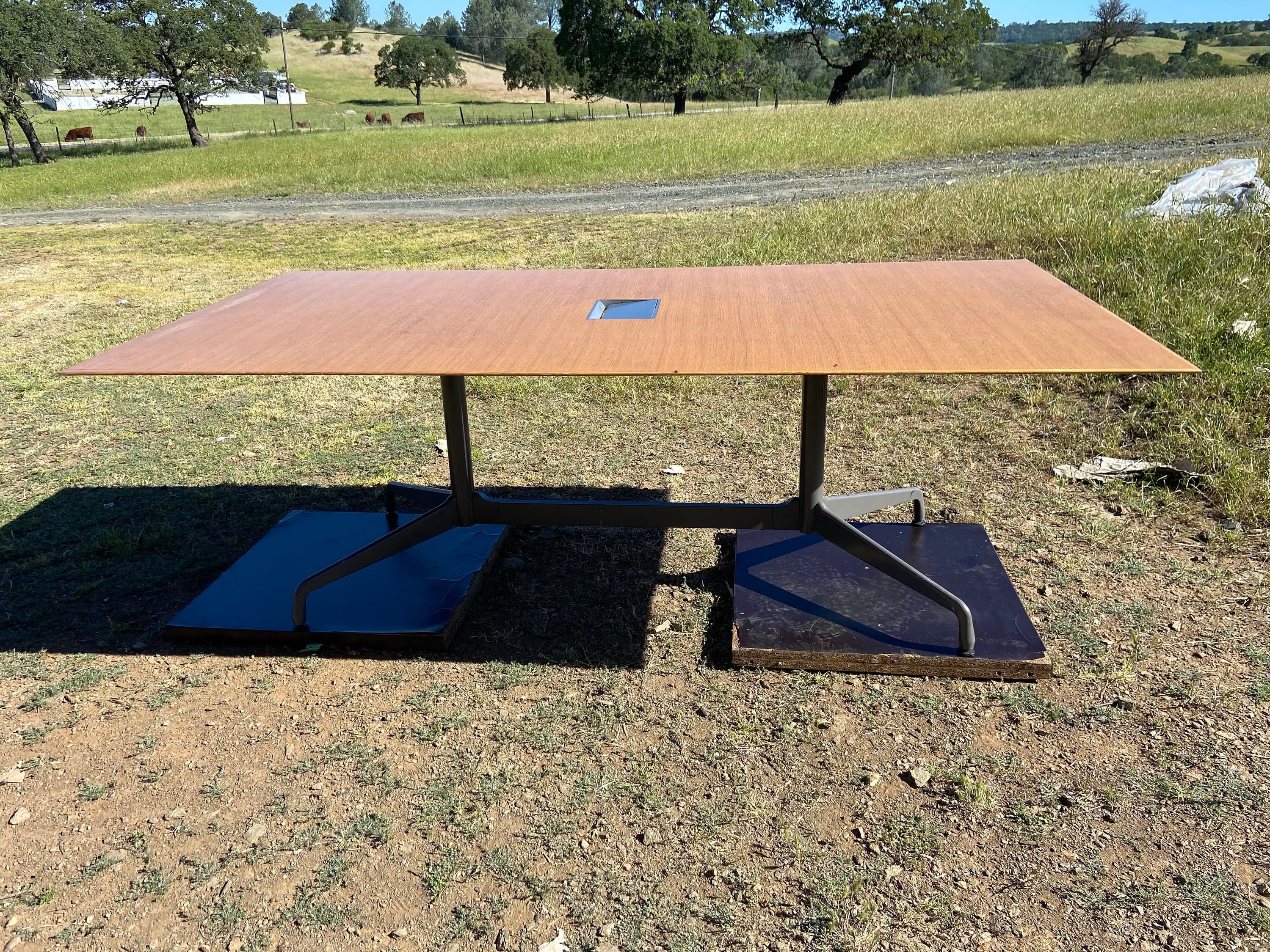 Herman Miller vintage conference table - Thumbnail 10