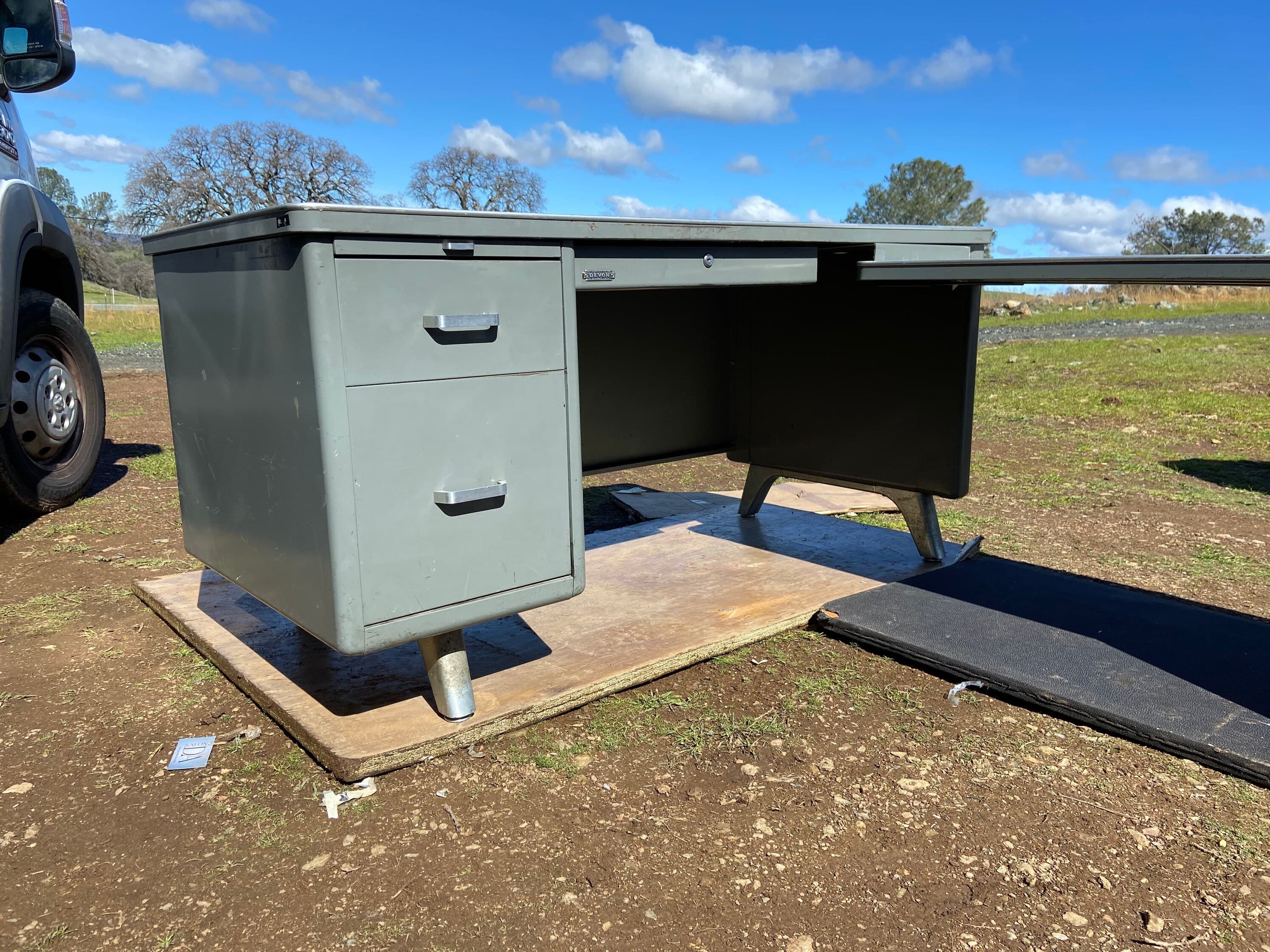 W.H Harper Devon tanker L shape desk - Thumbnail 10