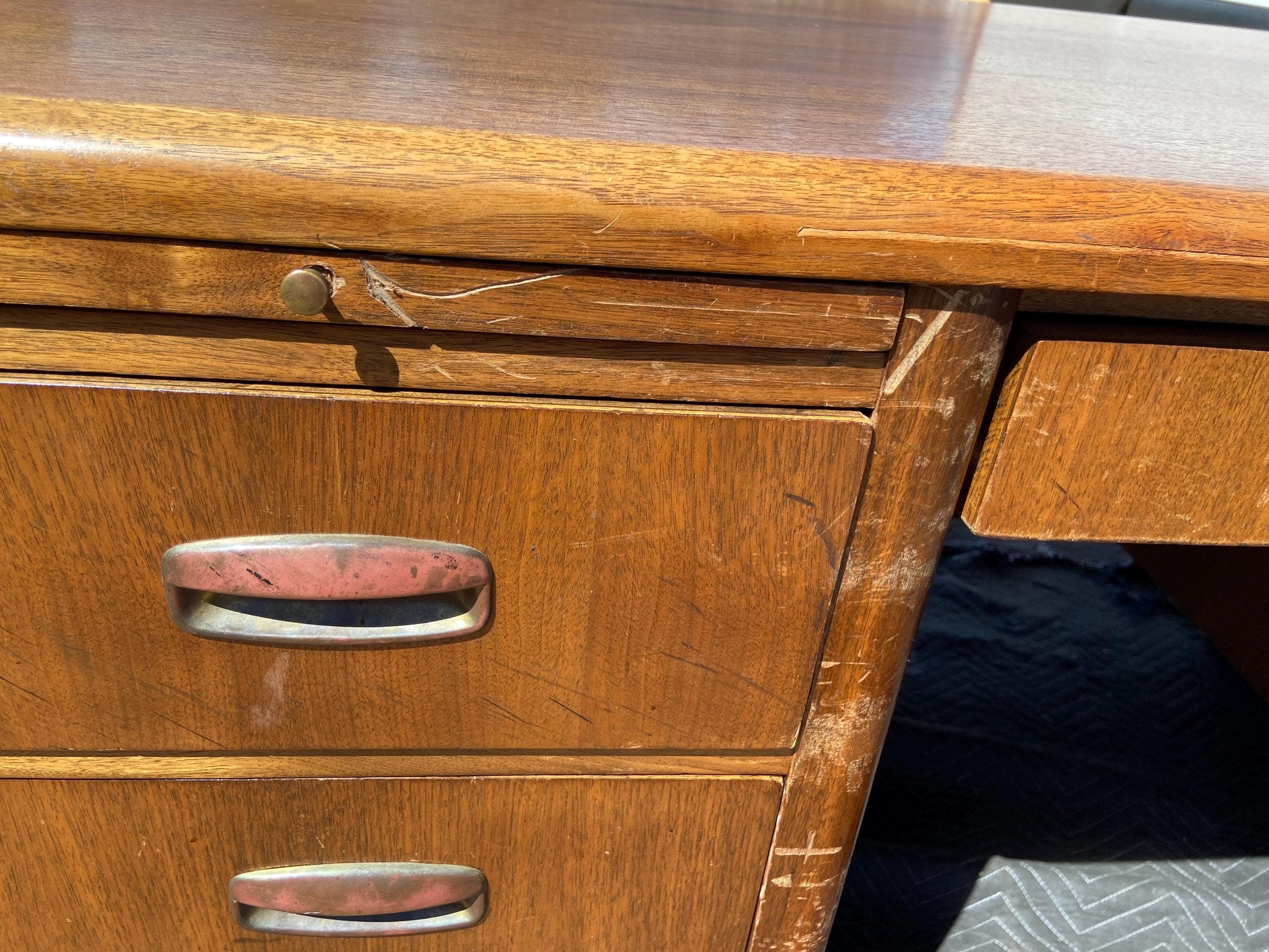 vintage mid century modern tanker desk needs refinishing - Thumbnail 4