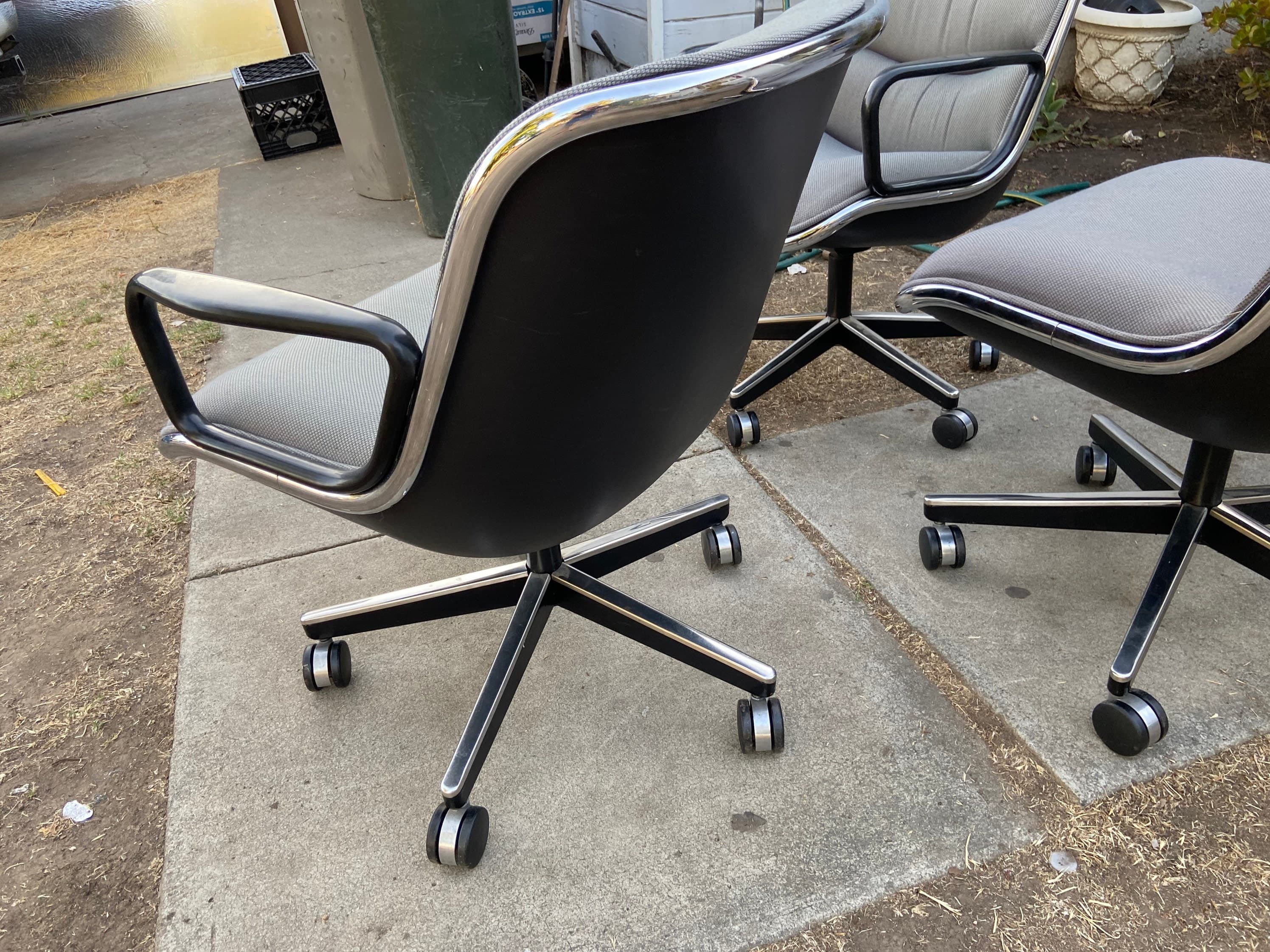 Charles pollock 5 star vintage mid century modern set of 3 executive desk chairs - Thumbnail 5