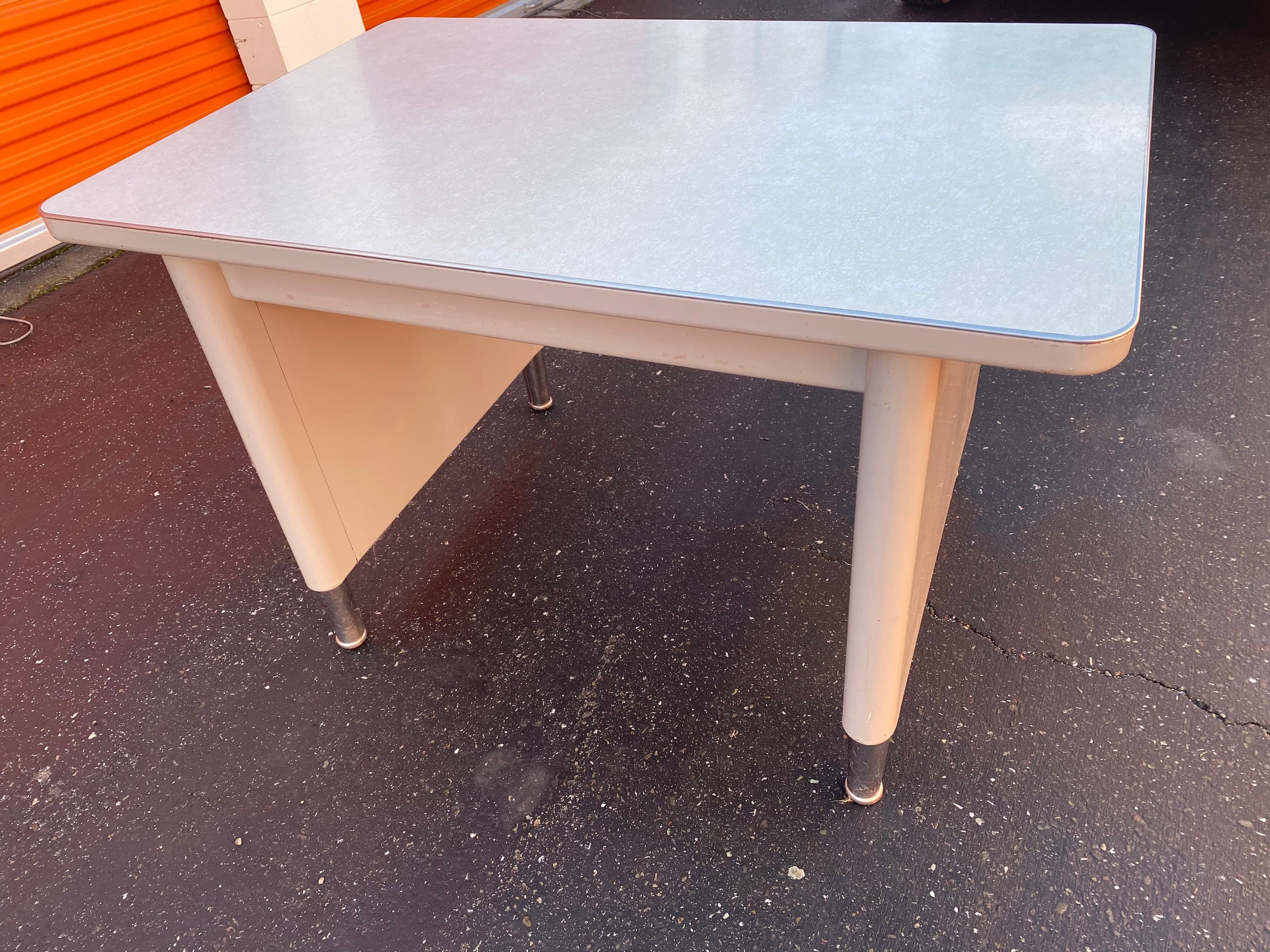Steelcase vintage metal tanker desk table - Thumbnail 5