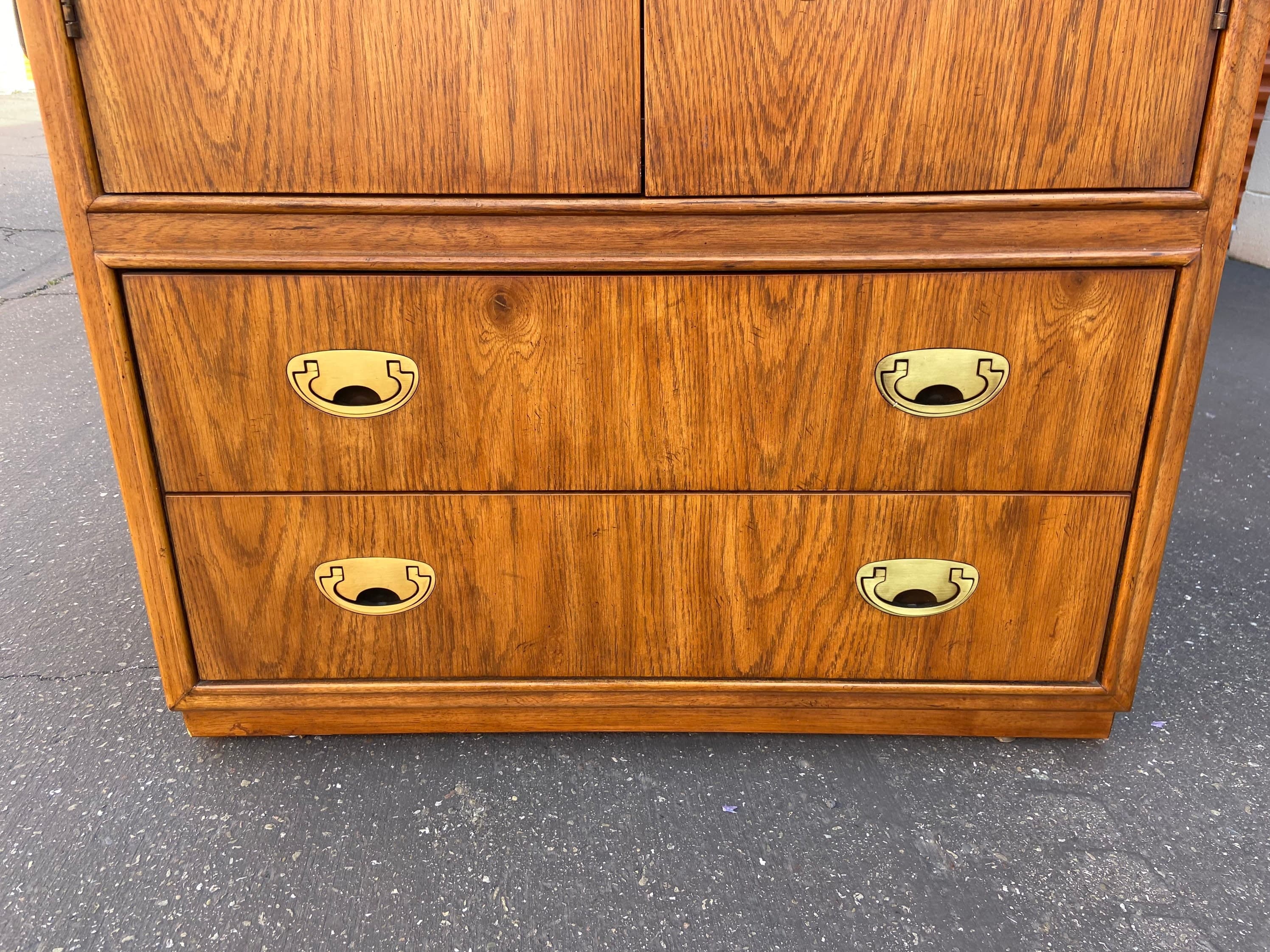 Vintage Drexel heritage tv stand armoire storage cabinet - Thumbnail 8