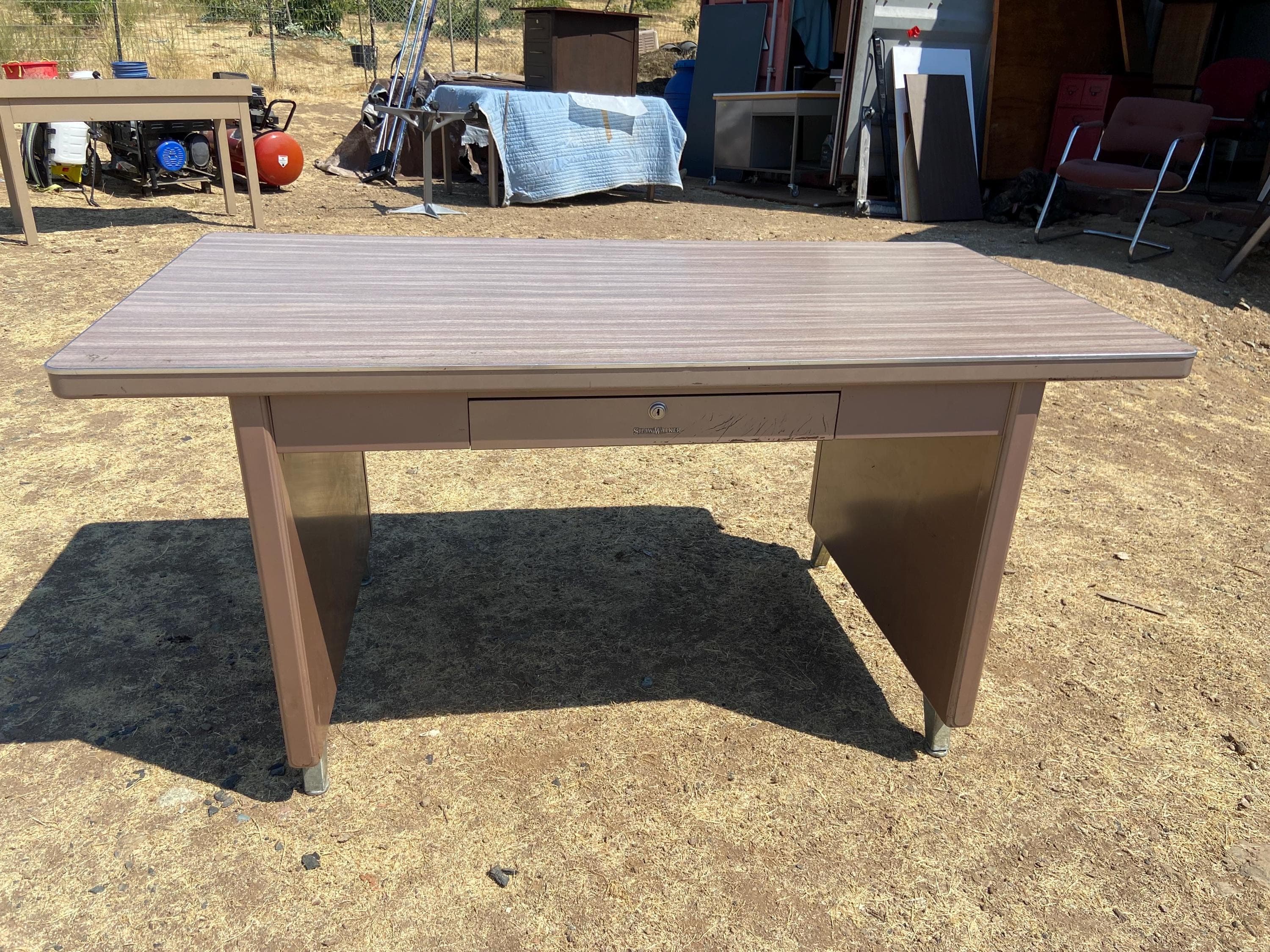 Shaw walker tanker desk - Thumbnail 6