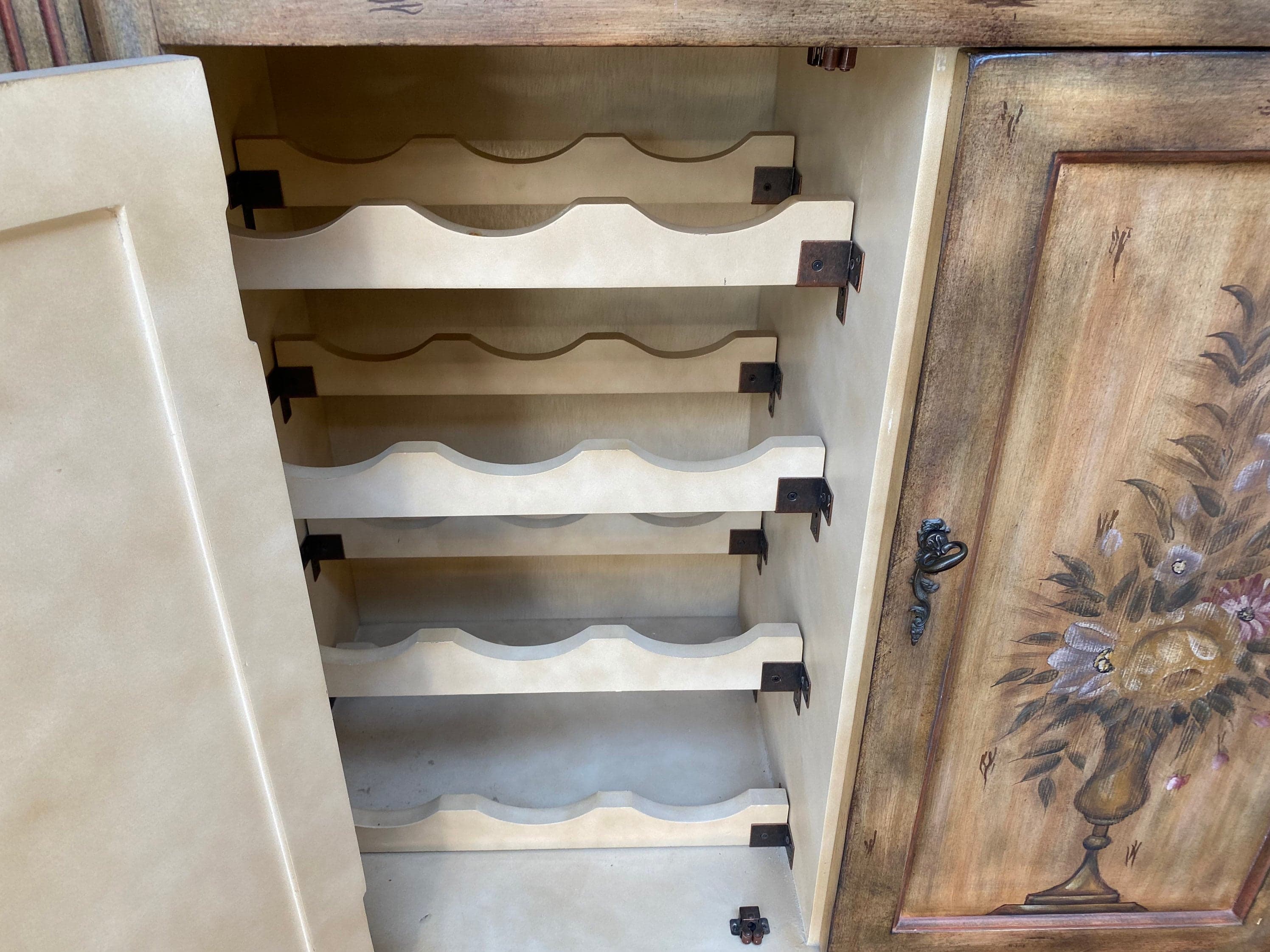 Vintage wine cabinet with storage - Thumbnail 3