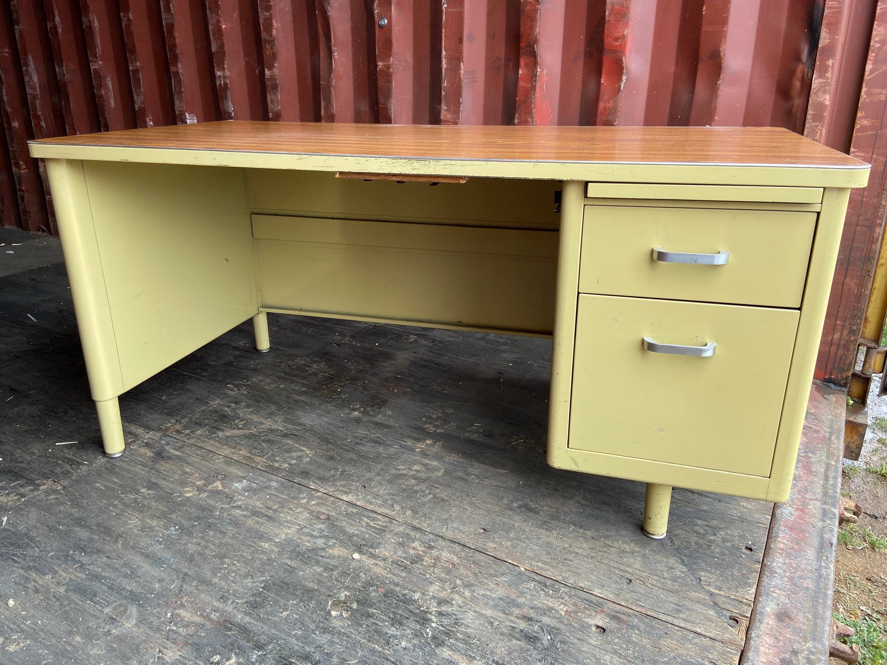 McDowell and Craig vintage metal tanker desk - Image 1