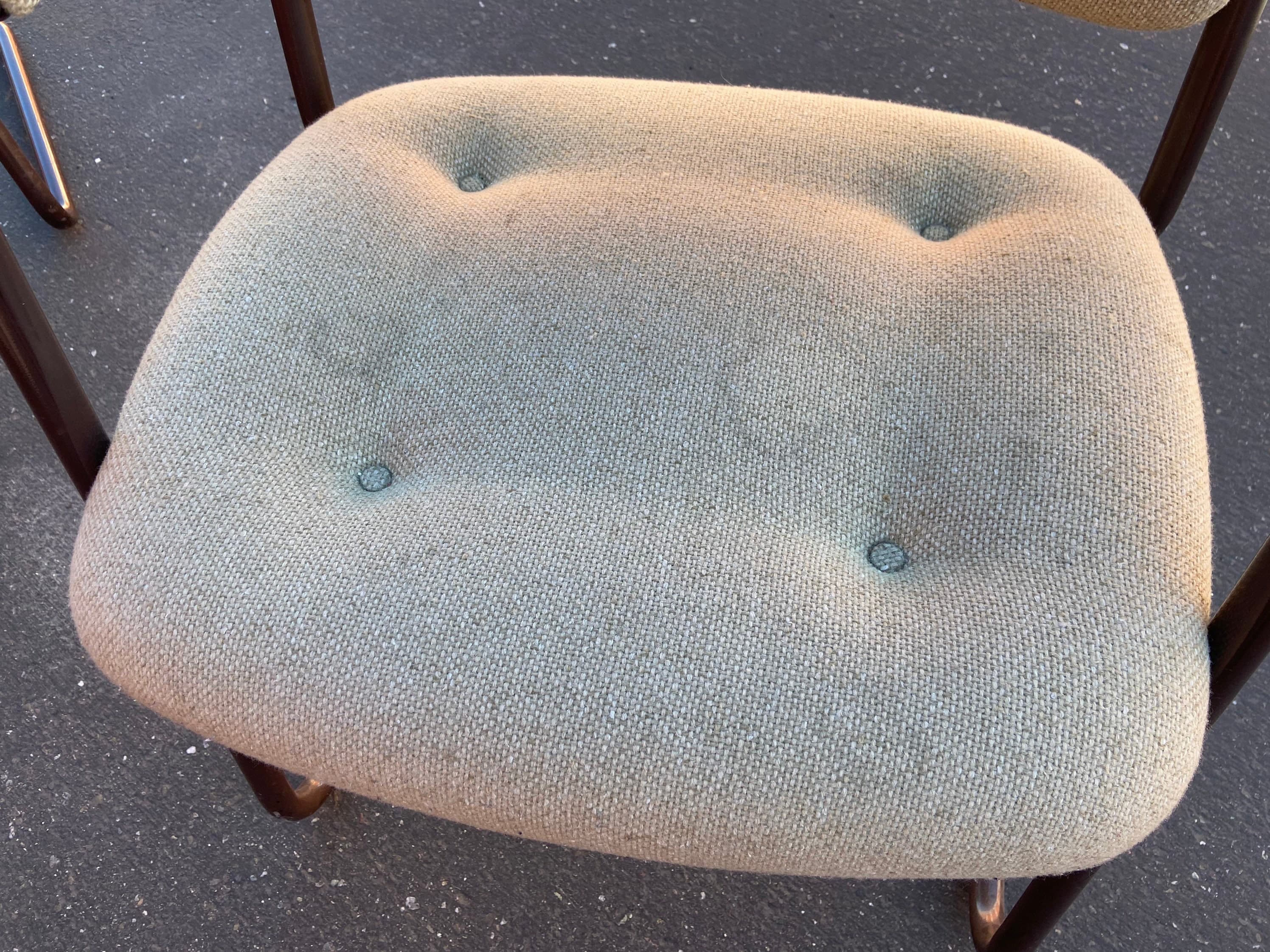 Steelcase vintage cantilevered upholstered armchairs set - Thumbnail 5