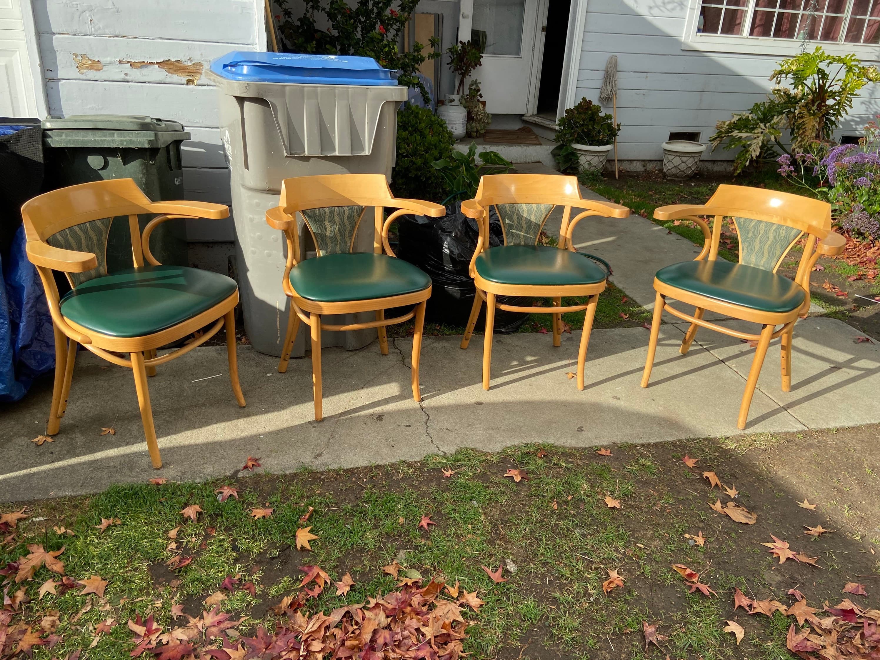 Vintage beech bentwood arm chairs in the style of Thonet - Thumbnail 6