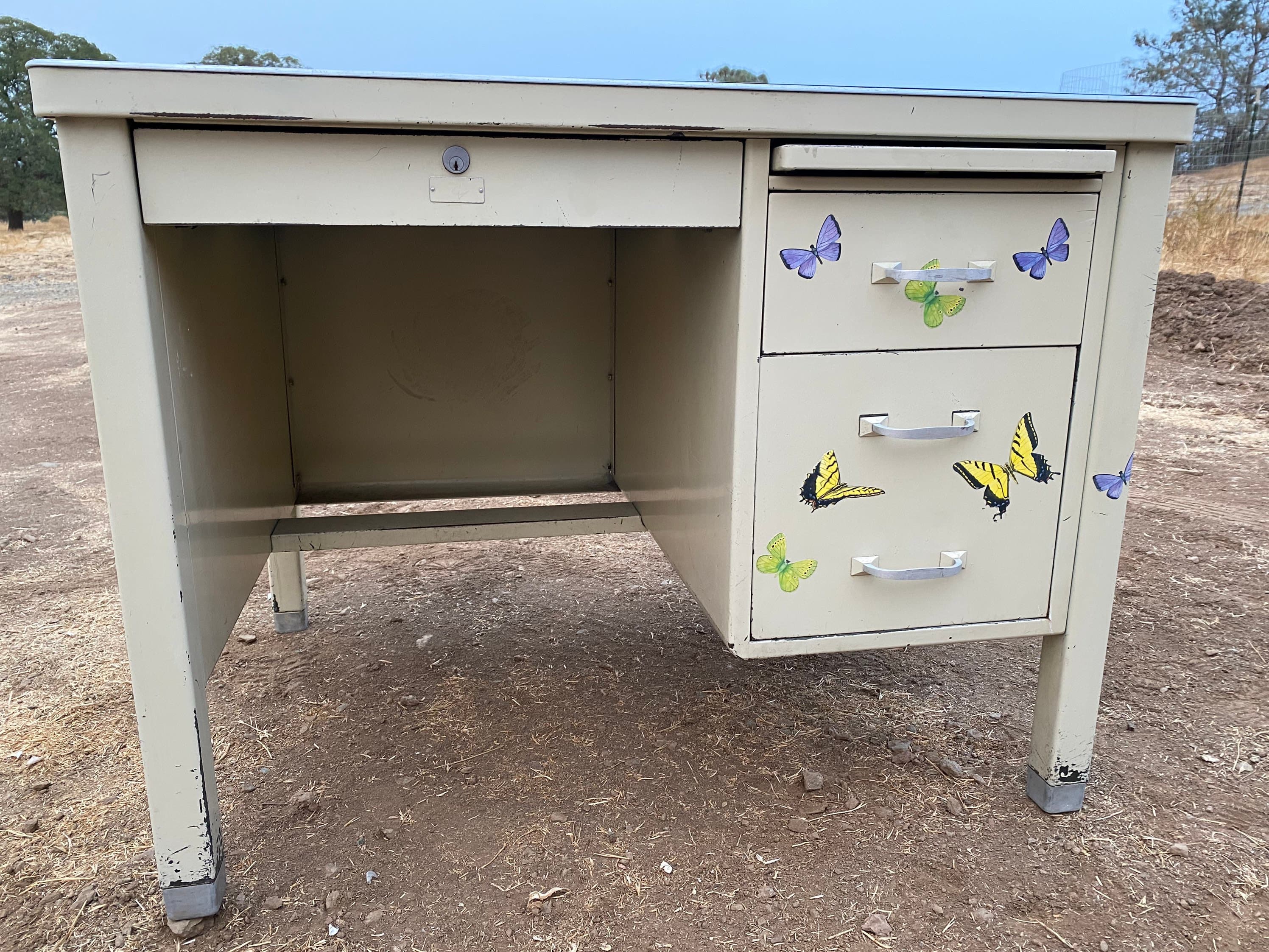 General fireproofing vintage metal tanker desk - Thumbnail 8