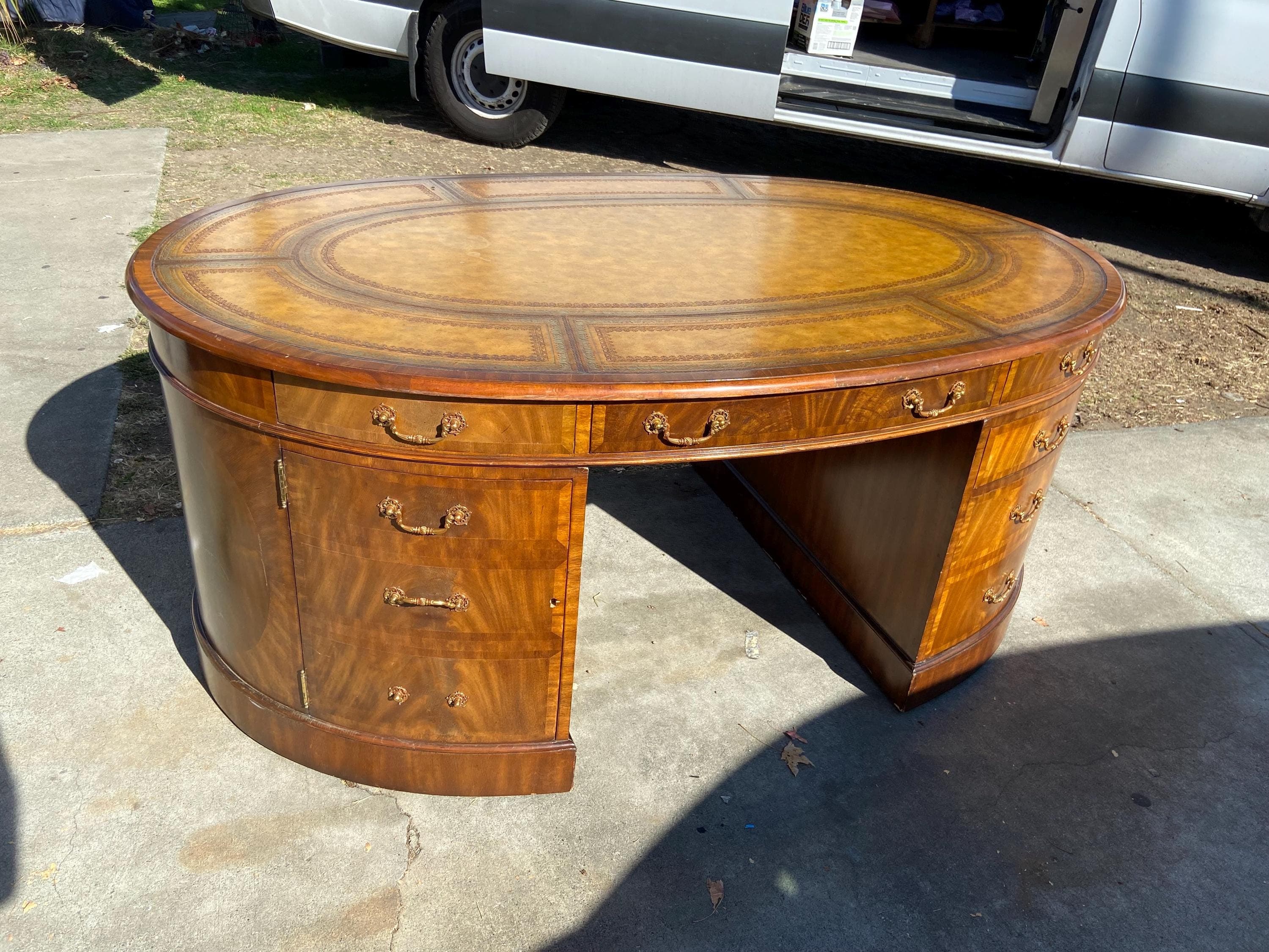 vintage Maitland Smith Oval Partners Desk Victorian burl wood style - Thumbnail 2