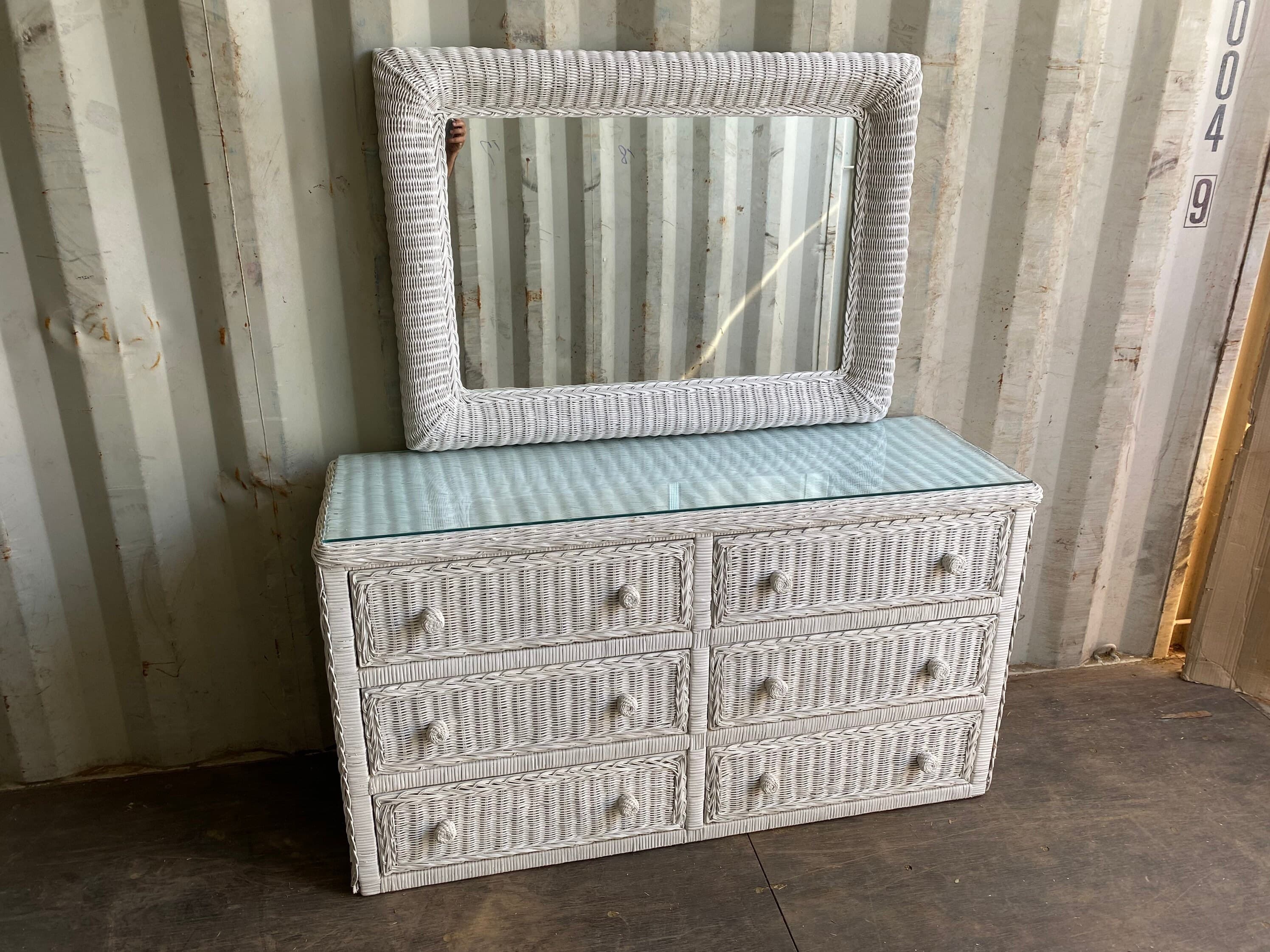 Vintage wicker dresser set - Thumbnail 5