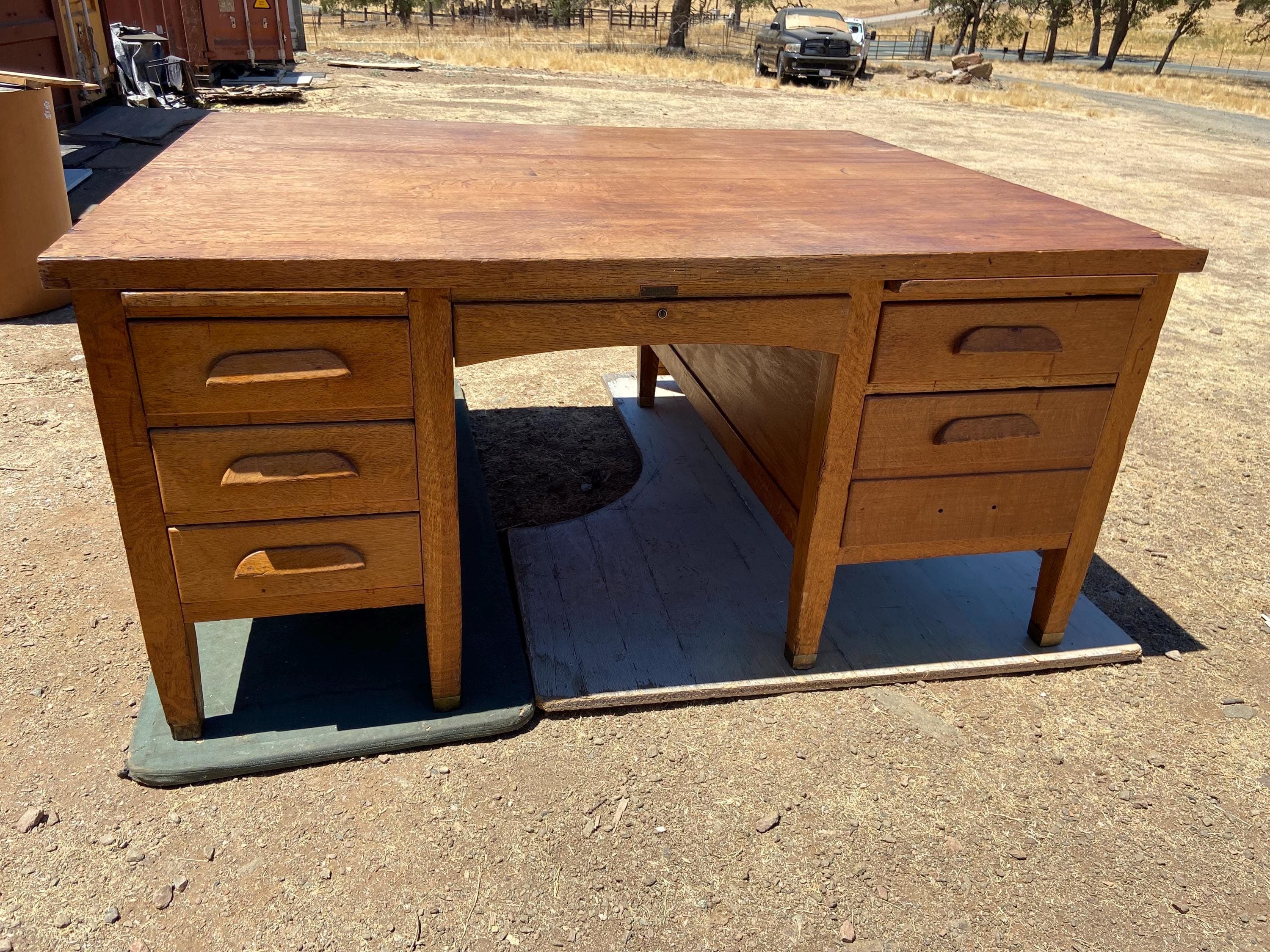 antique Rucker fuller oak partners desk needs restoration - Thumbnail 4