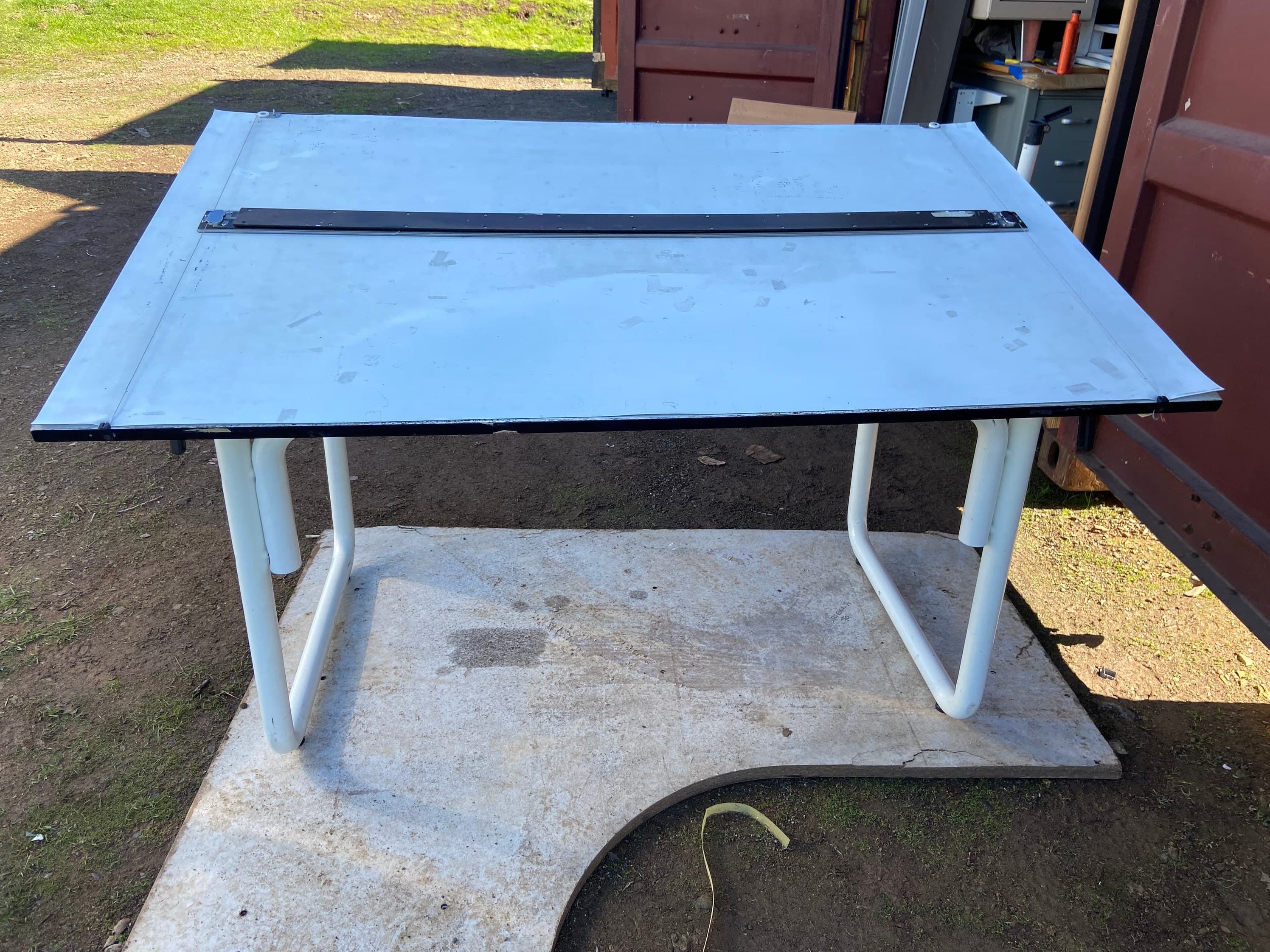 Late 20th Century Architetto Neolt tubular drafting table - Thumbnail 9